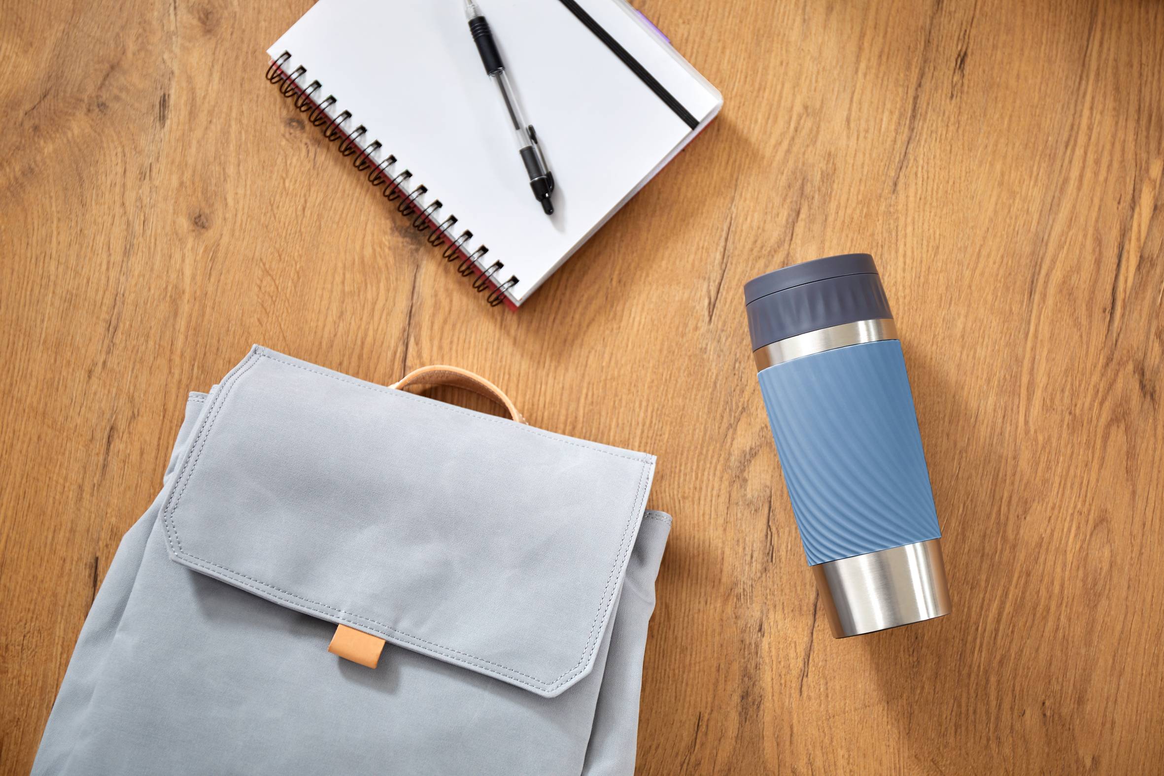 TRAVEL MUG EASY TWIST Mug isotherme 0.36 L bleu