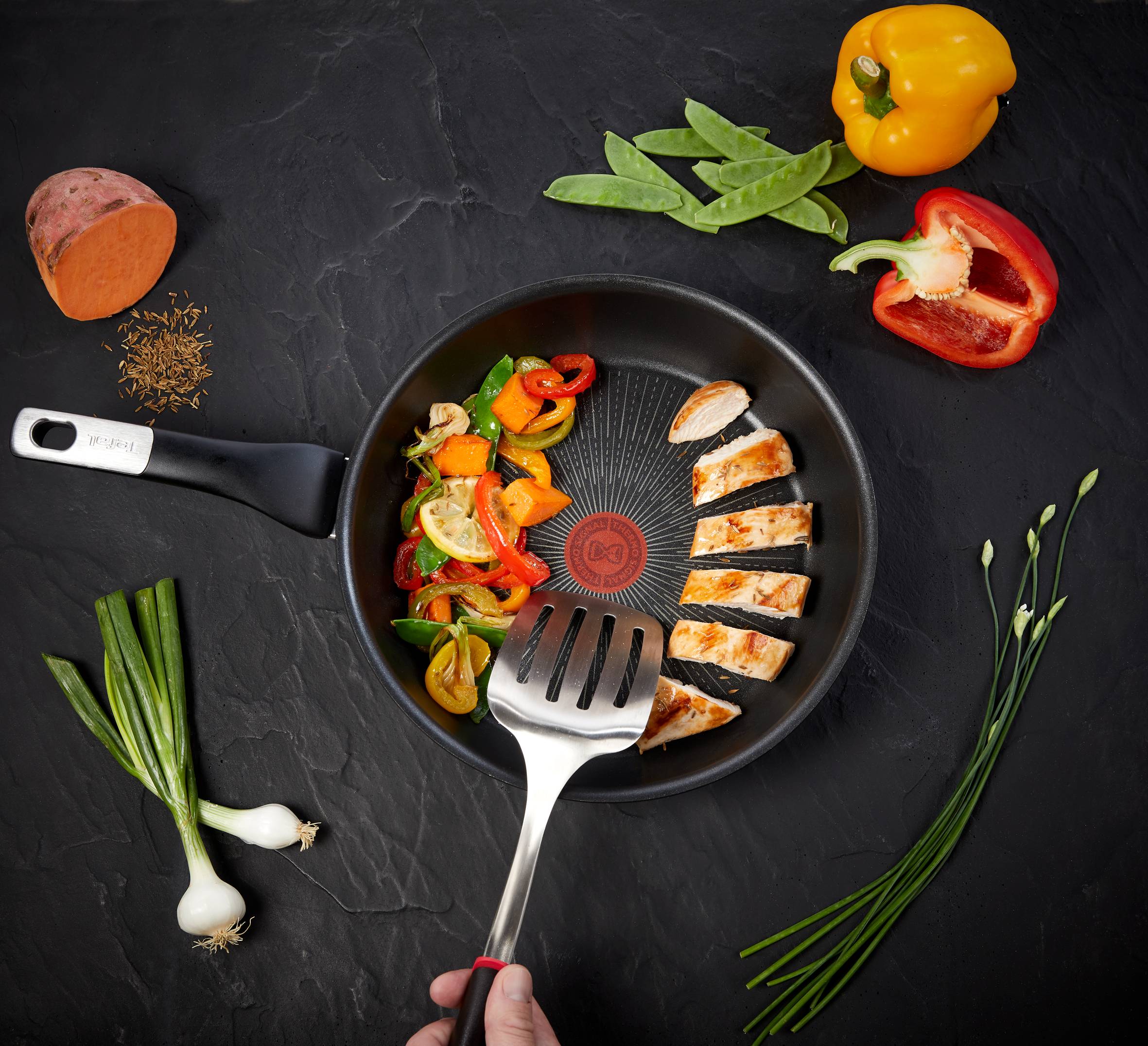 UNLIMITED Sauteuse 24 cm avec couvercle