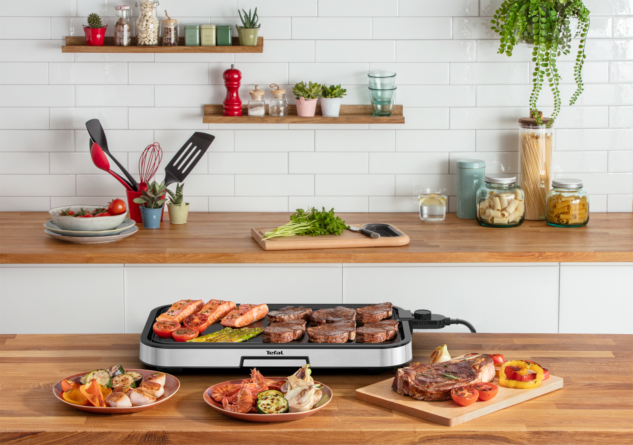 Giant Plancha XL Inox, 12 personnes, Cuisson saine, Thermostat 5 niveaux, 250°C