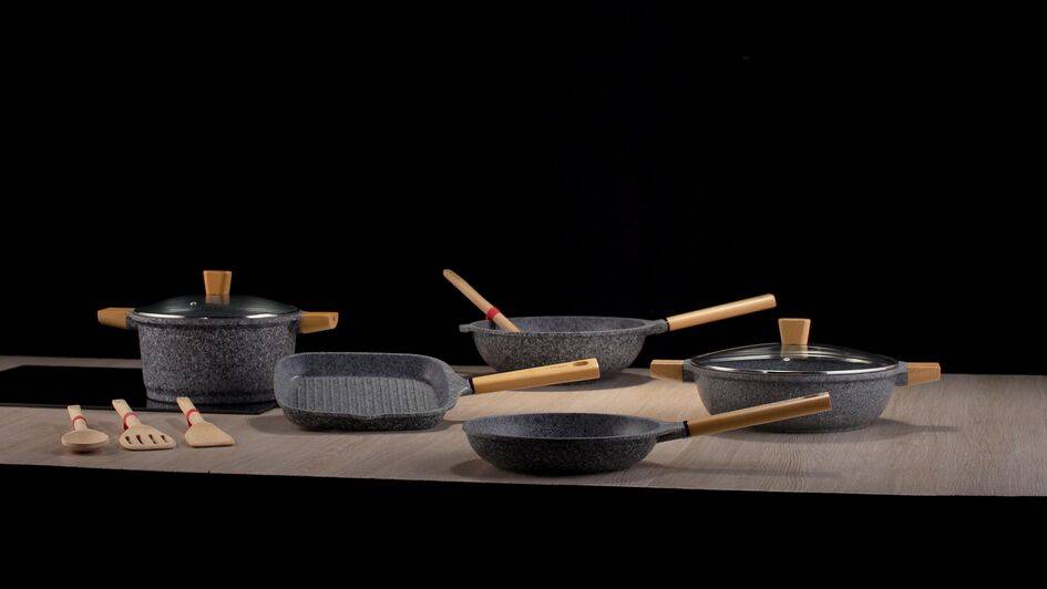 NATURA Granite manche bois Sautoir 24 cm