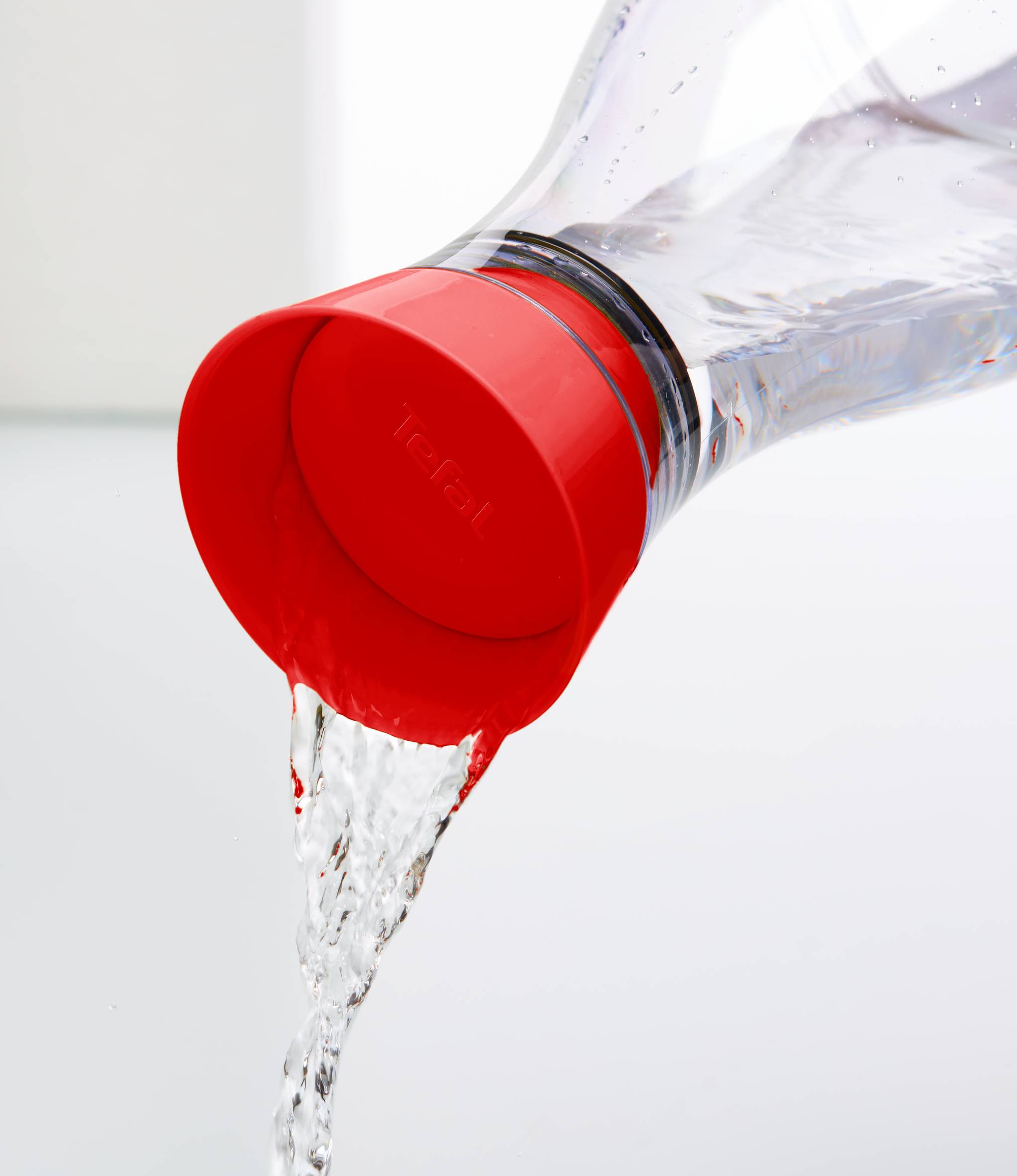 FLOW FRIENDS Carafe 1 L Rouge