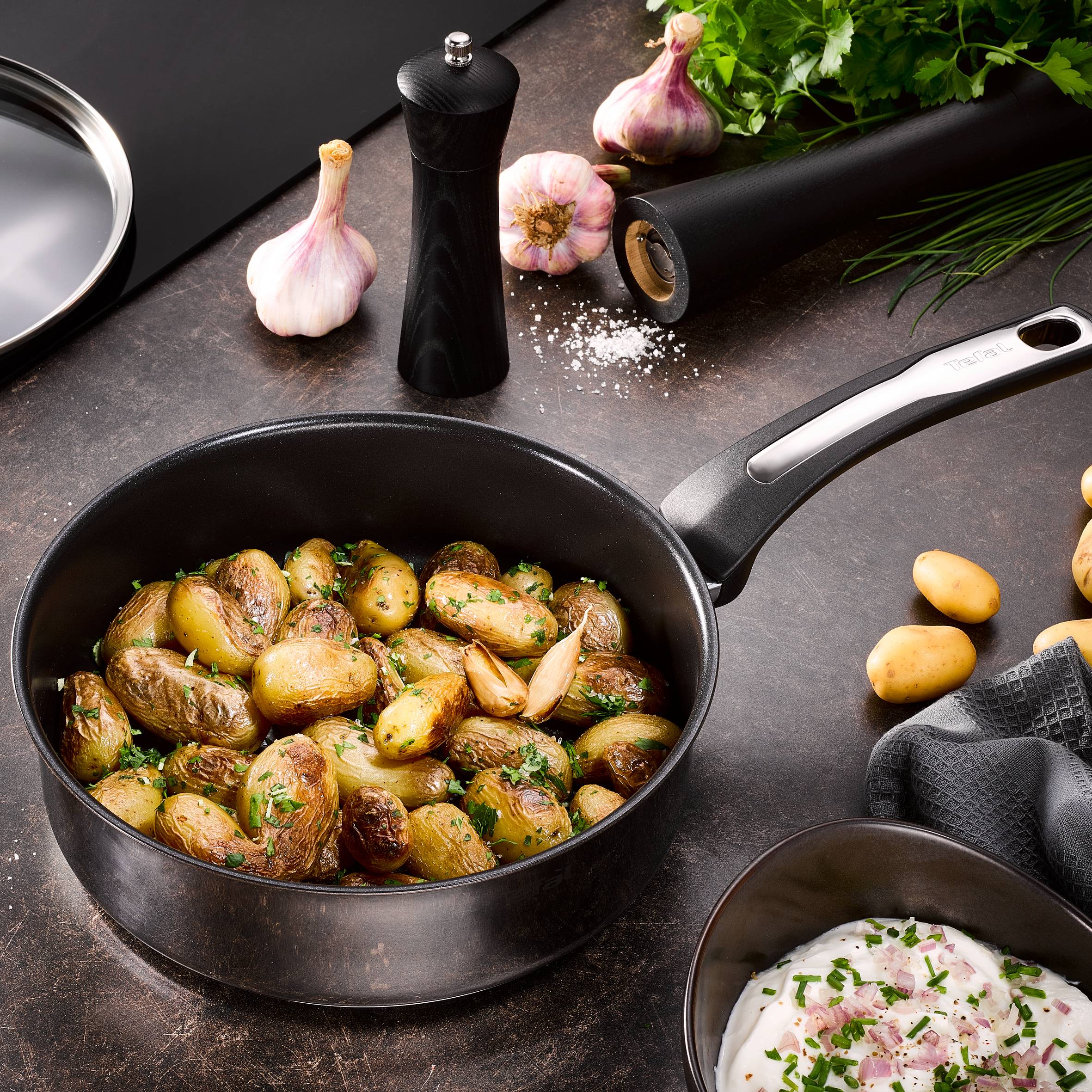 Emotion sauteuse 26cm / 4l + couvercle