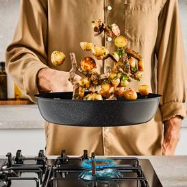 ZUOFENG Poêle à Frire Antiadhésive 28CM, Casseroles En Omelette Induction ZUOFENG Poêle à Frire Antiadhésive 28CM, Casseroles En Omelette Induction