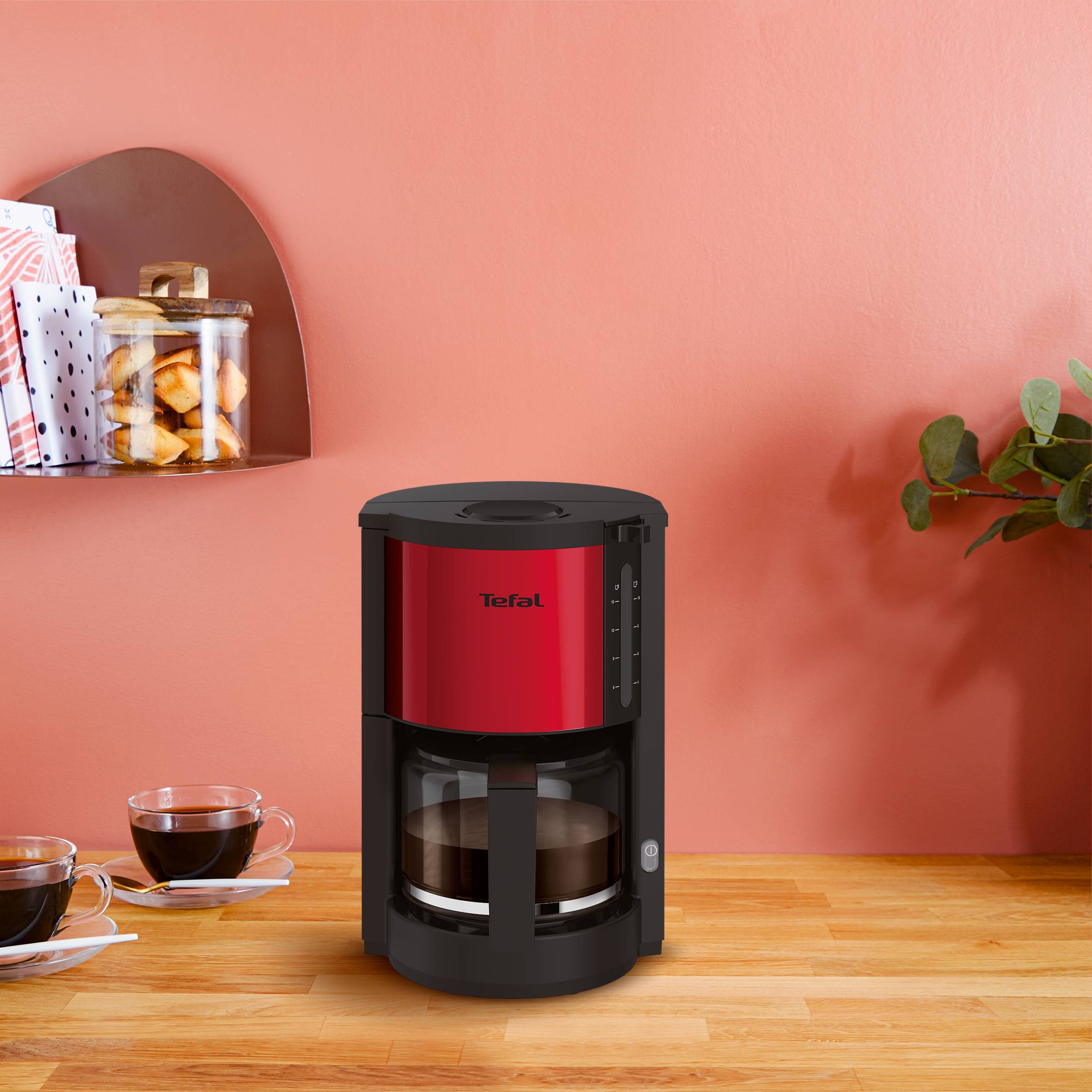 Cafetiere filtre rouge inox / noir 15t