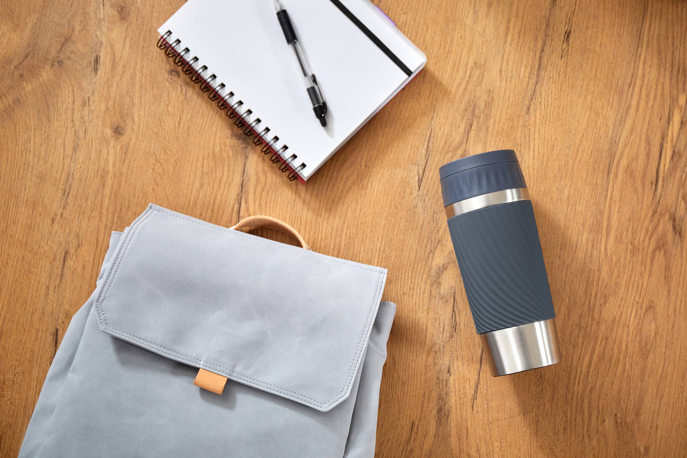 TRAVEL MUG EASY TWIST Mug isotherme 0.36 L noir