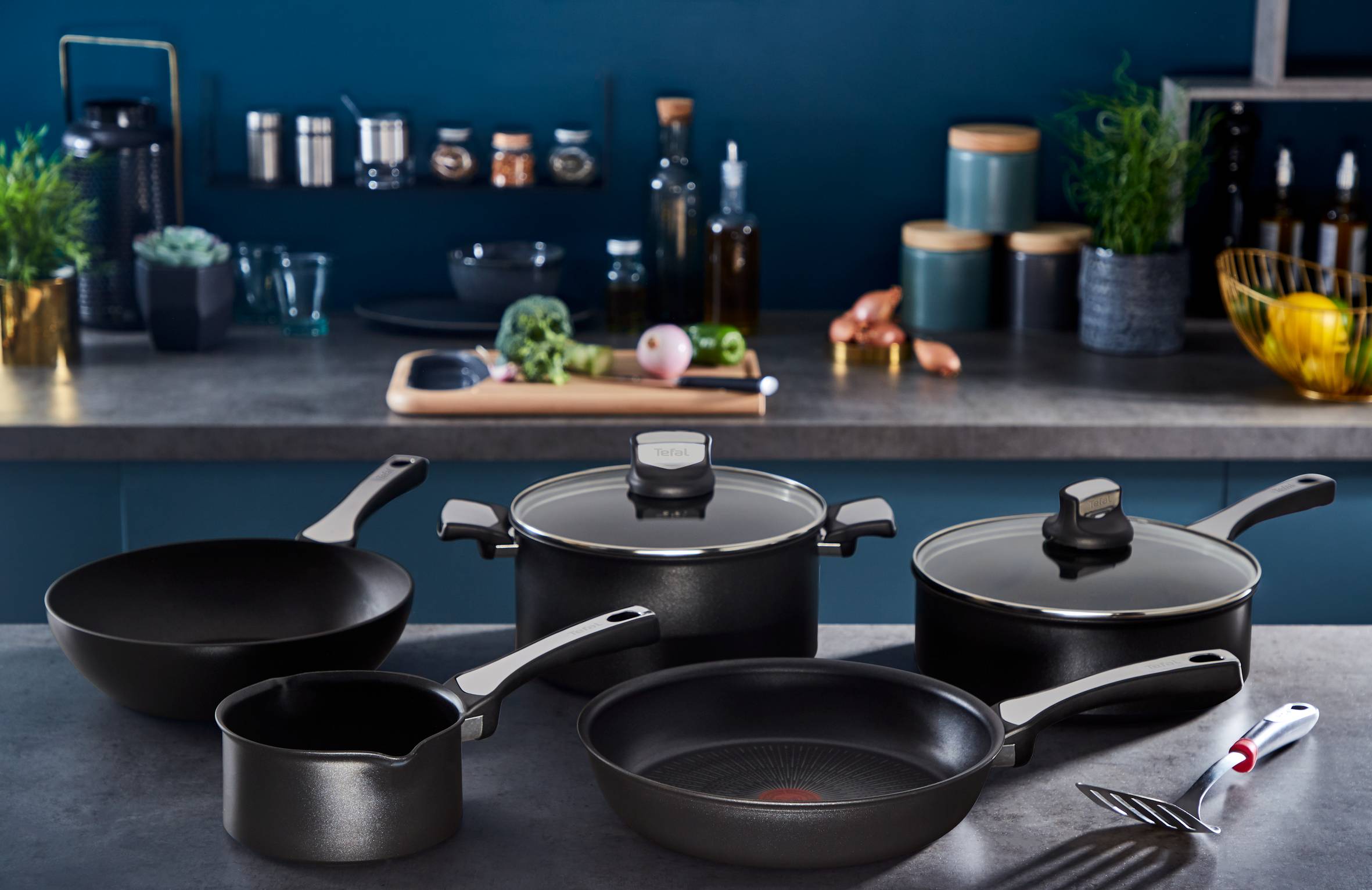 UNLIMITED ON Sauteuse 2 anses 28 cm