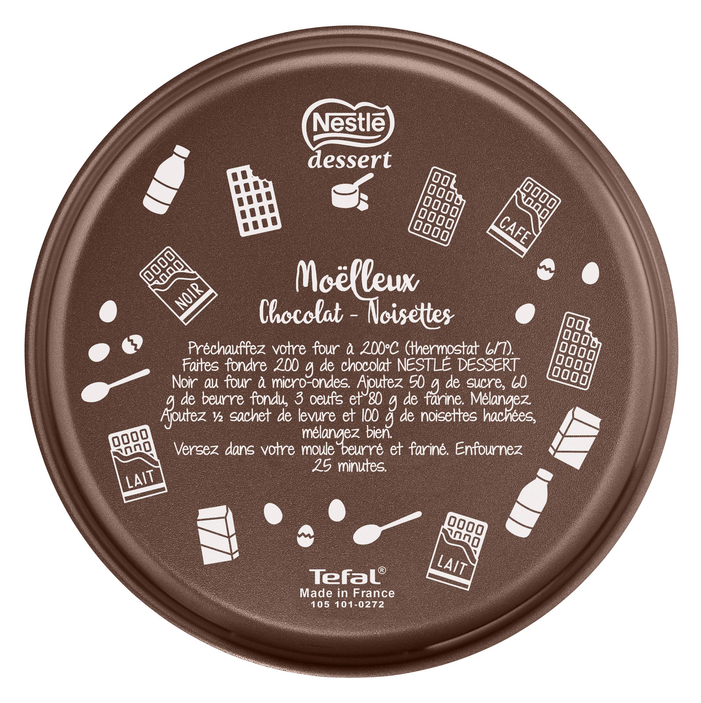 Moule à manqué RECETTE NESTLE 26 cm Moelleux chocolat noisettes