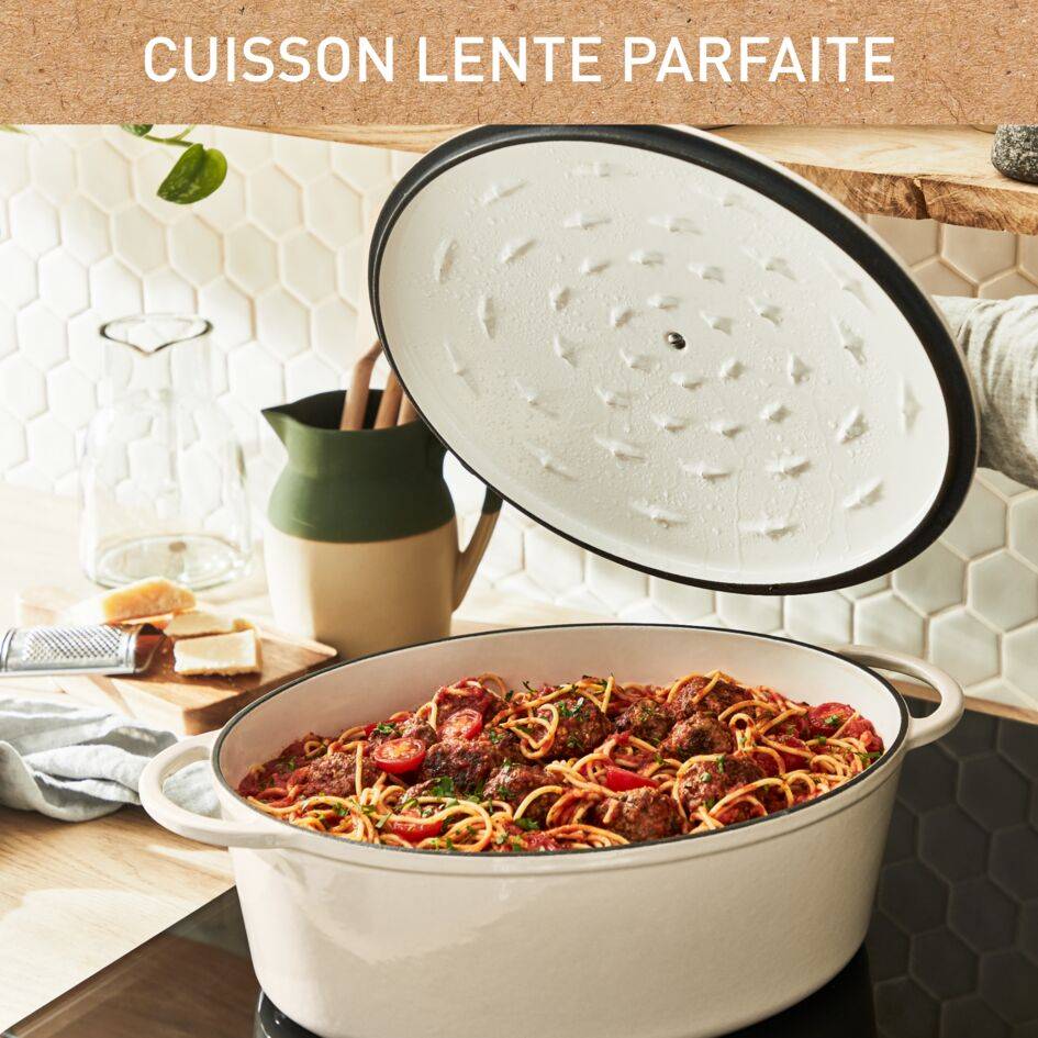 LOV, Cocotte en fonte ovale 34x26 cm, Induction, Four, Démarche d'éco-conception, Beige