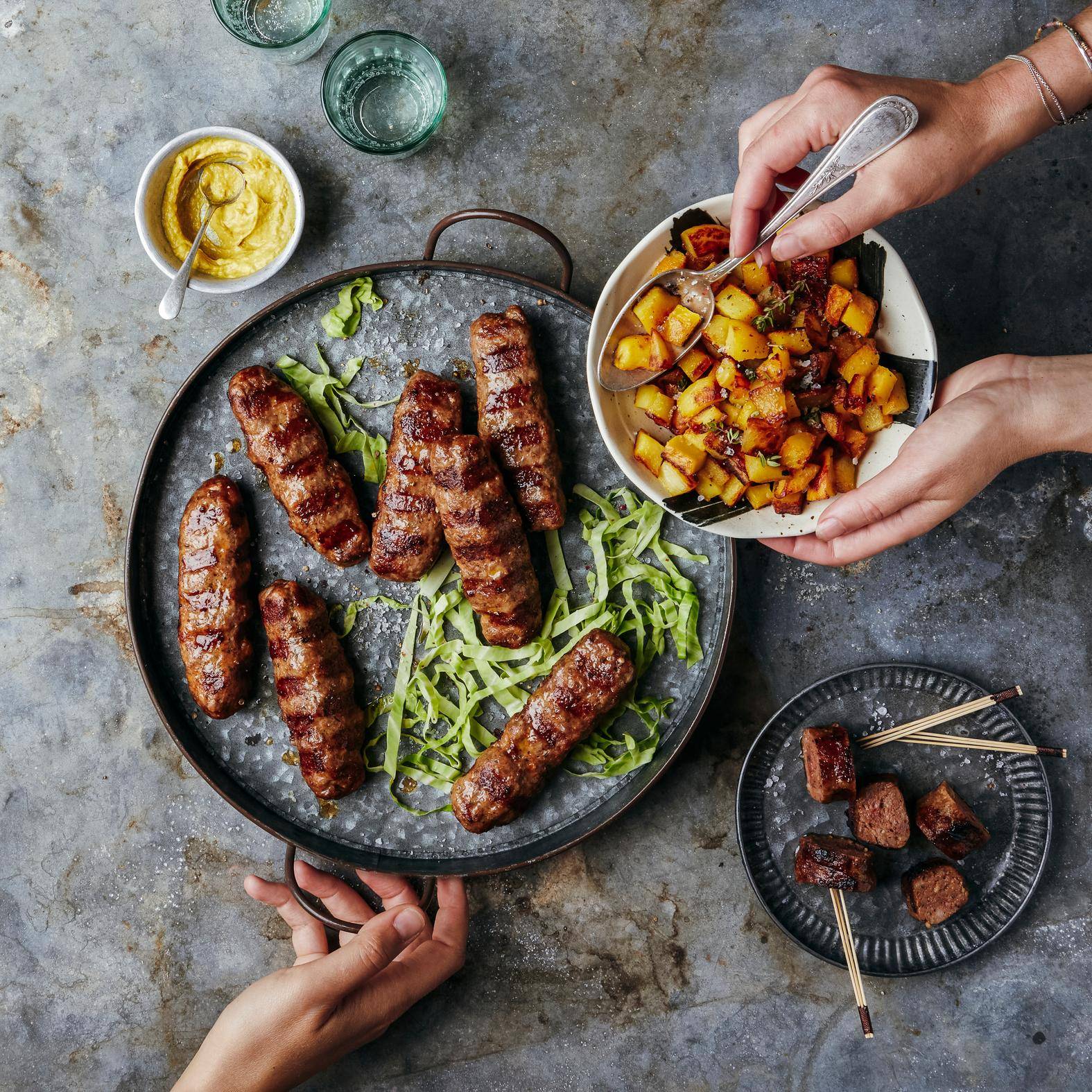 Mici de casa en gebakken aardappelen - Recette OptiGrill 2in1 | Tefal