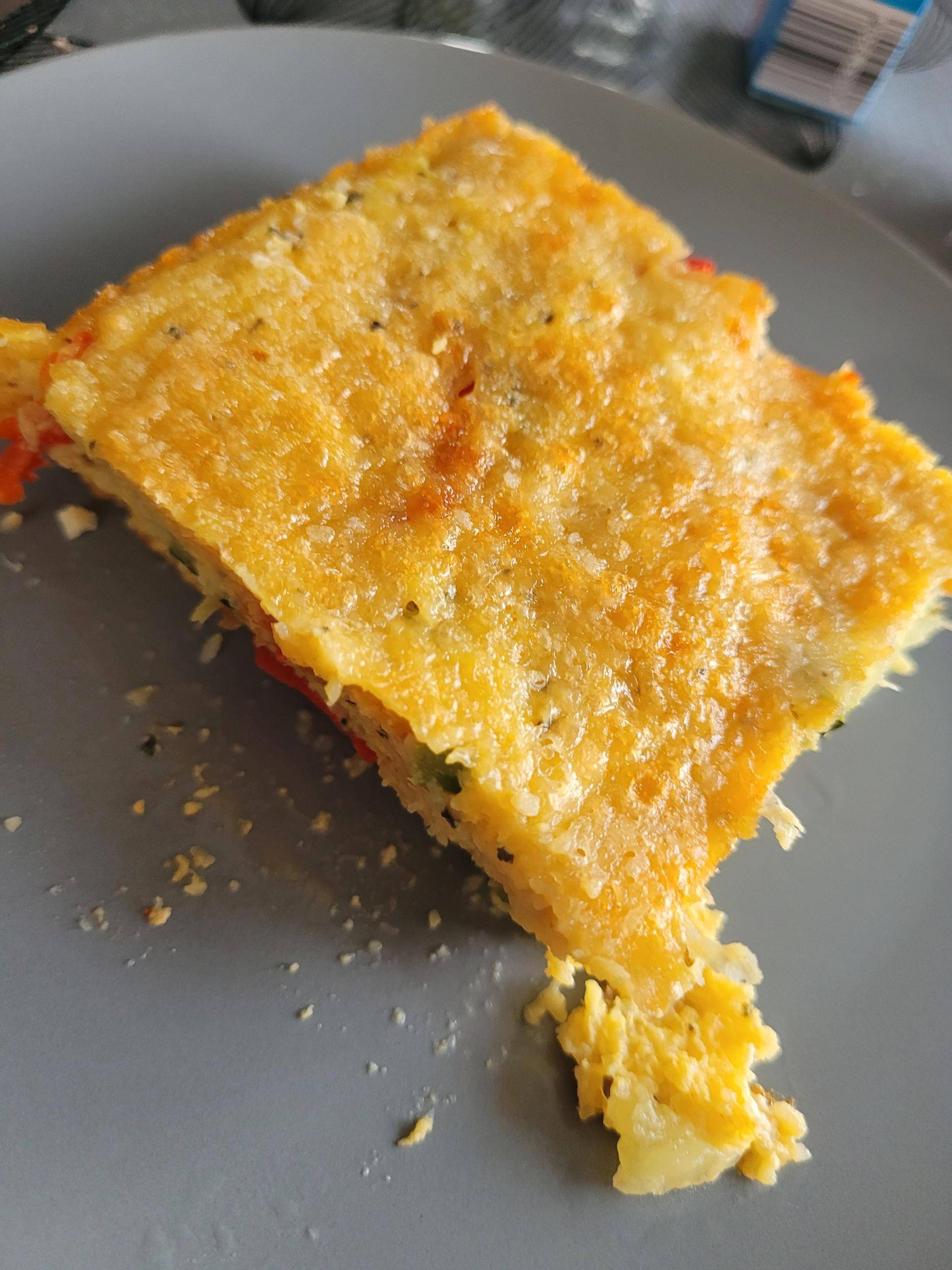Quiche à la polenta fêta poivron et courgettes - Recette Cake Factory Délices | Tefal