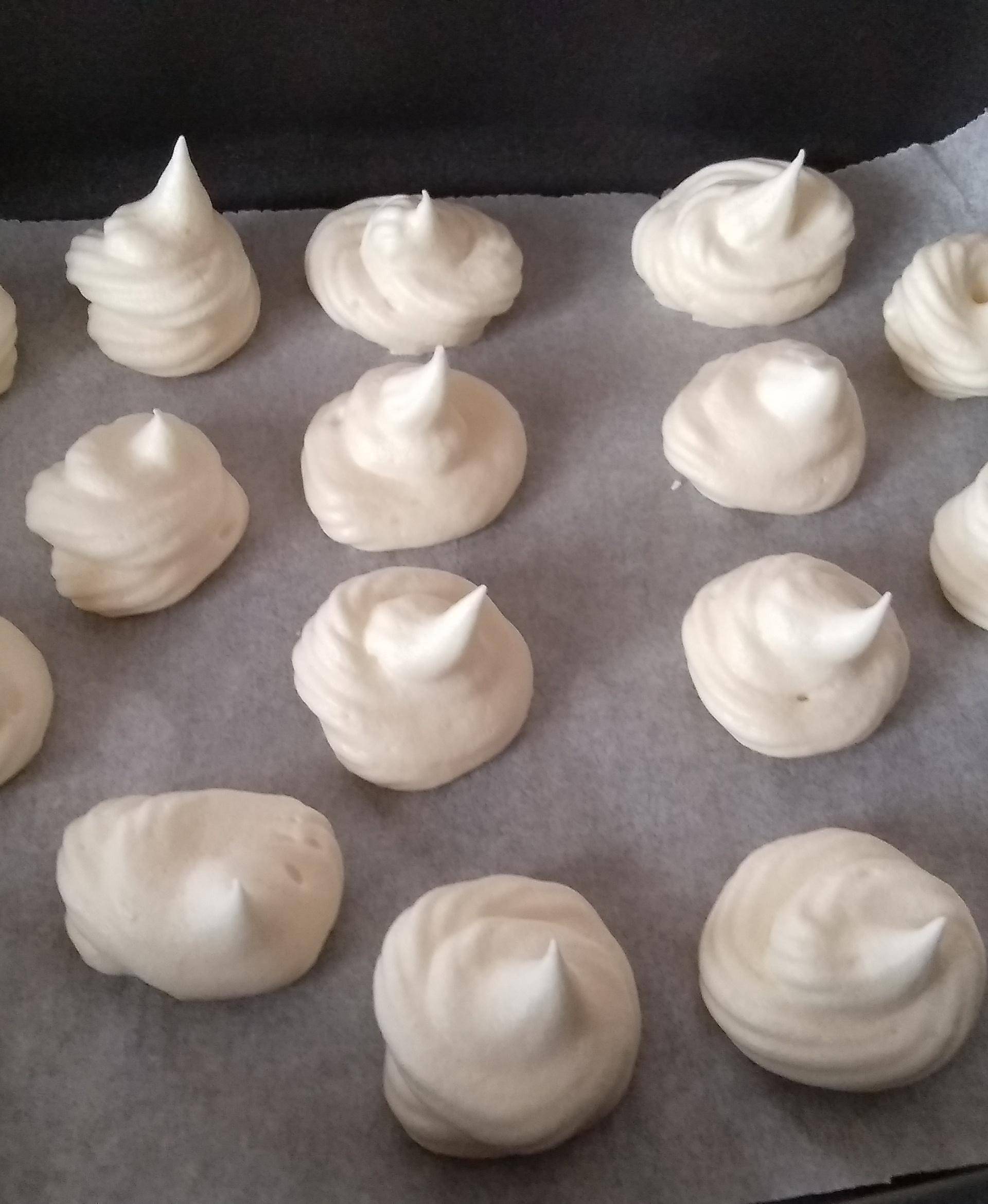 Meringues met honing en gedroogde vruchten - Recette Cake Factory | Tefal