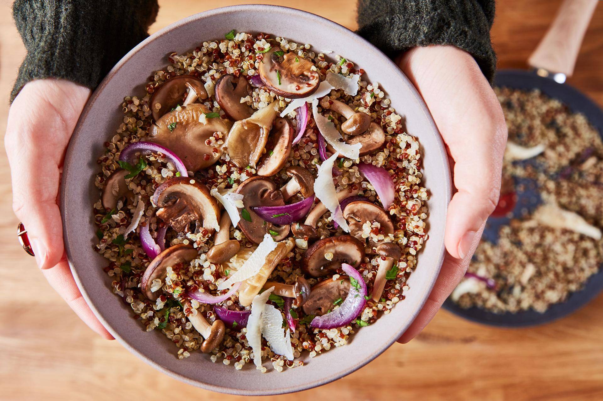 Quinoa sain aux champignons, ail et persil - Recette Poêles et Casseroles | Tefal