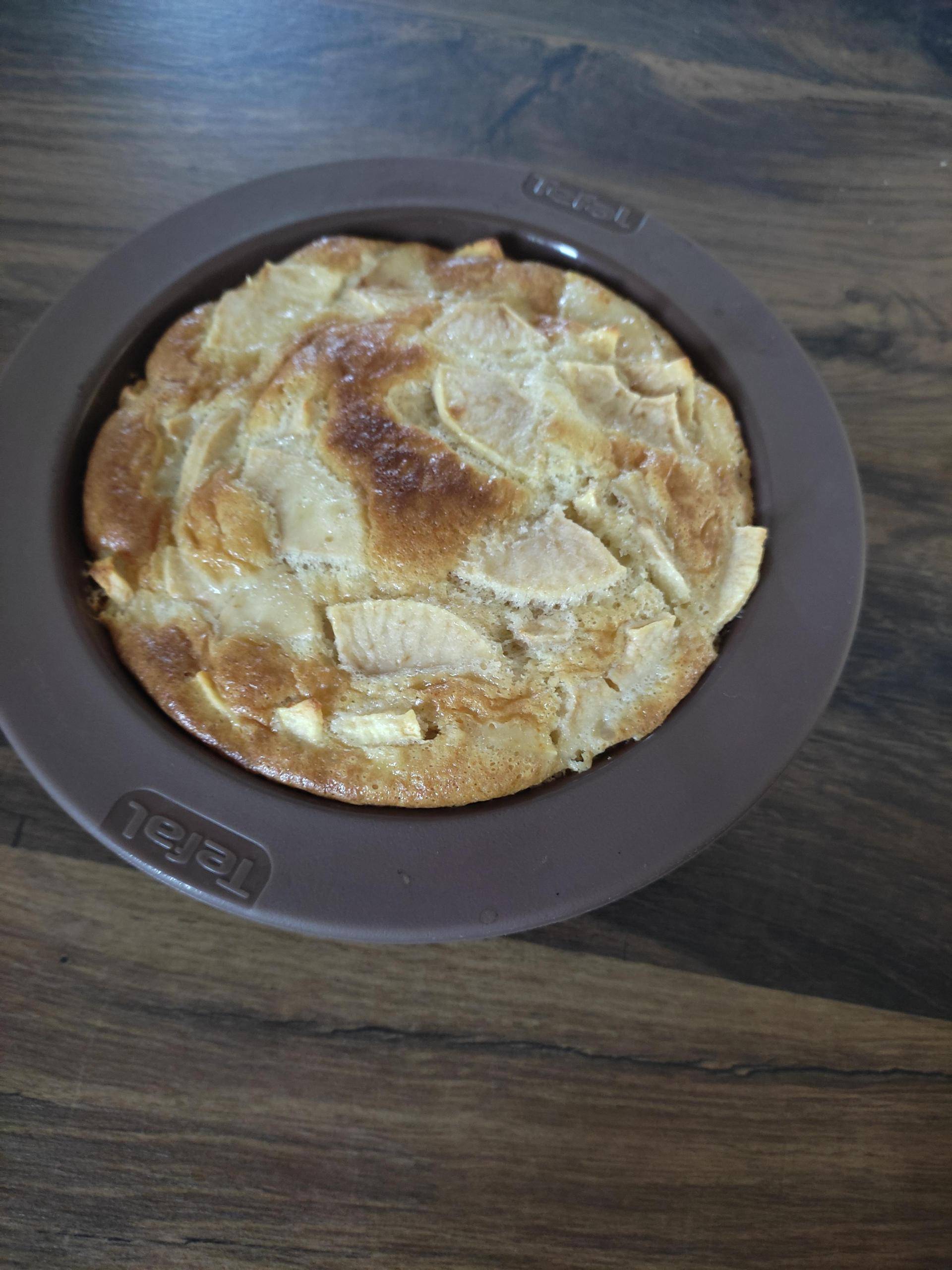 Gâteau pommes au lait concentré sucré - Recette Cake Factory | Tefal