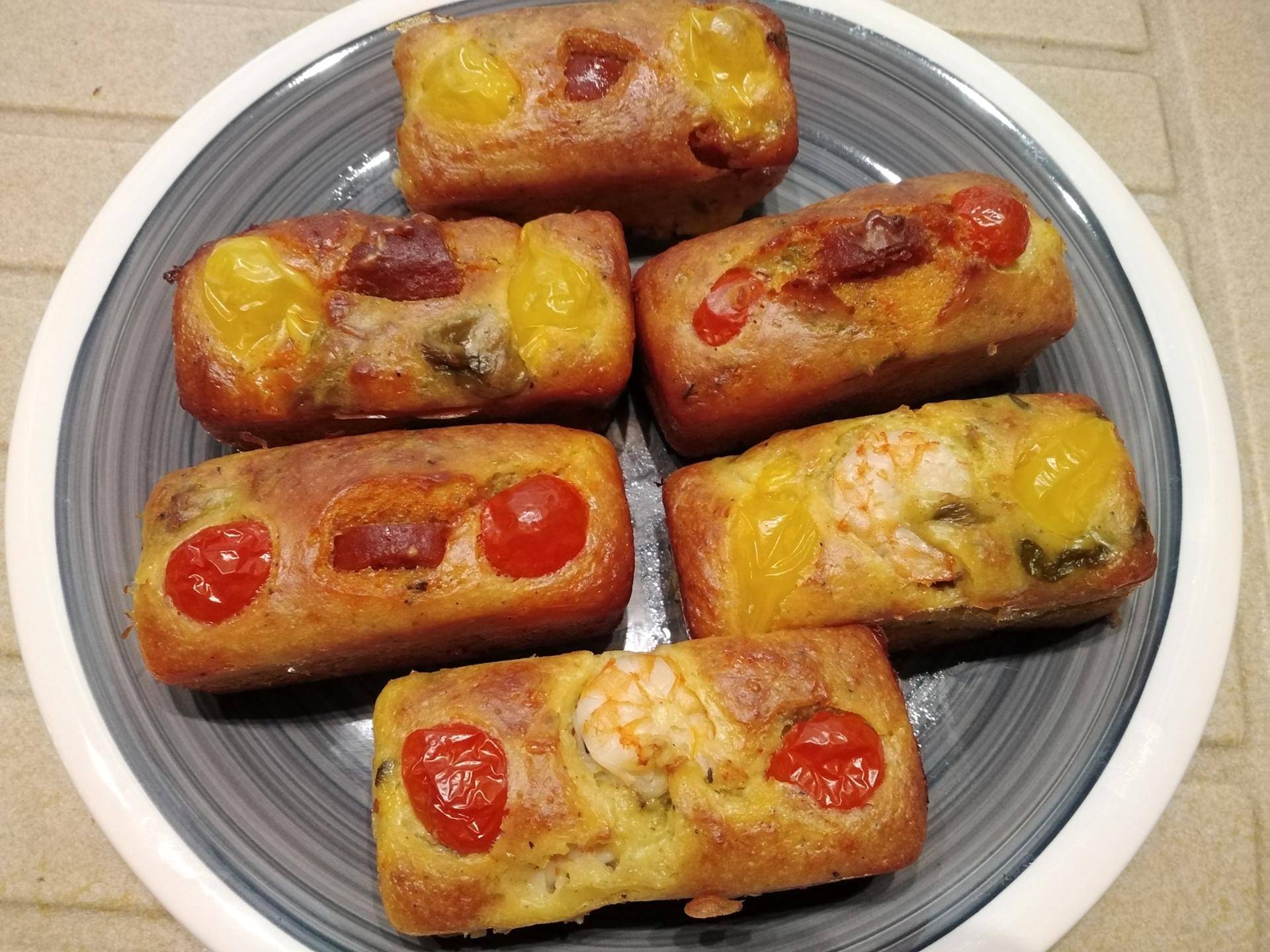 Minis cake poivron, crevettes ou chorizo tomates cerise - Recette Cake Factory | Tefal