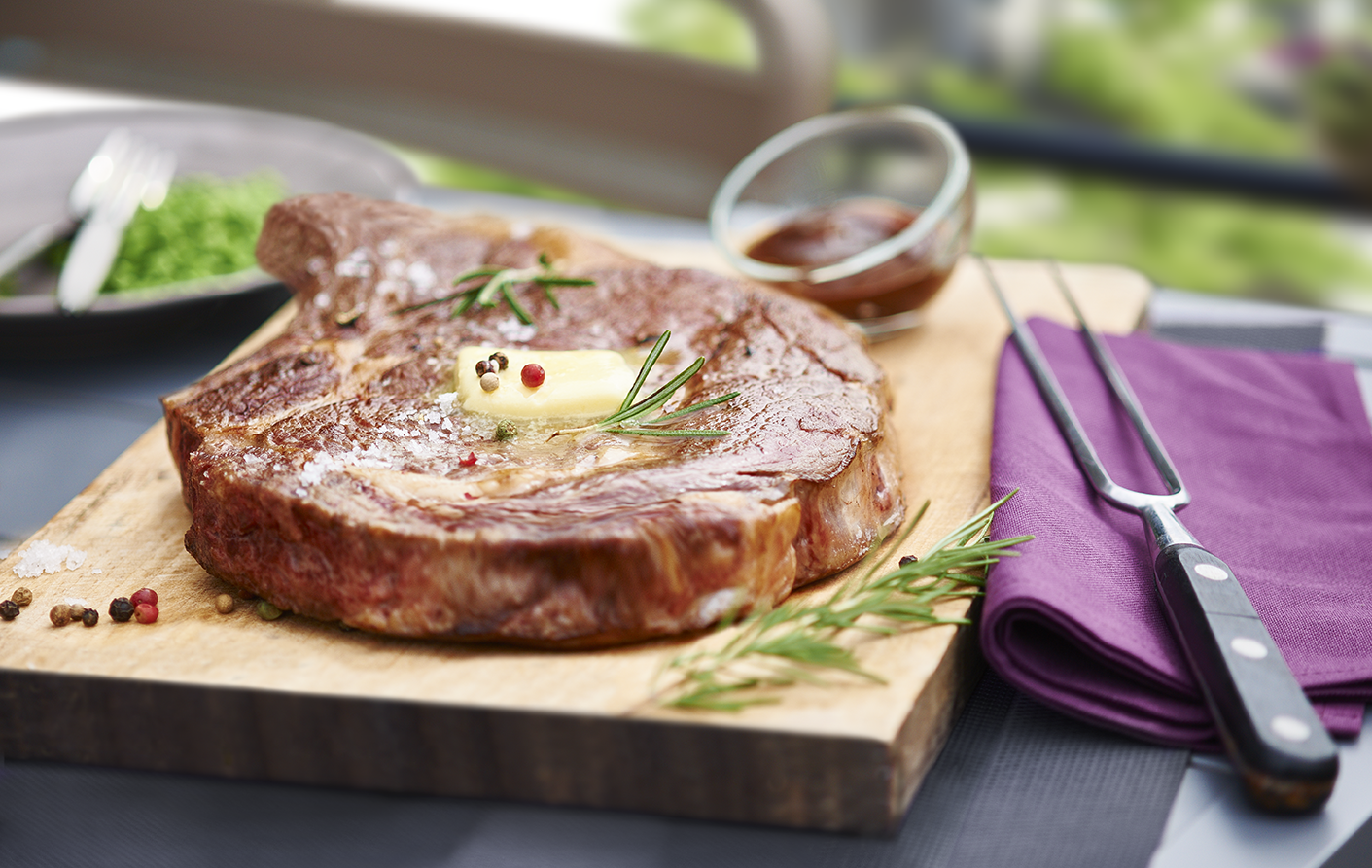 Côte de bœuf grillée et sa sauce épicée - Recette Barbecue et planchas | Tefal