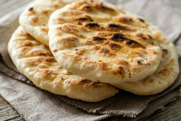 Naans maison au fromage - Recette Poêles et Casseroles | Tefal