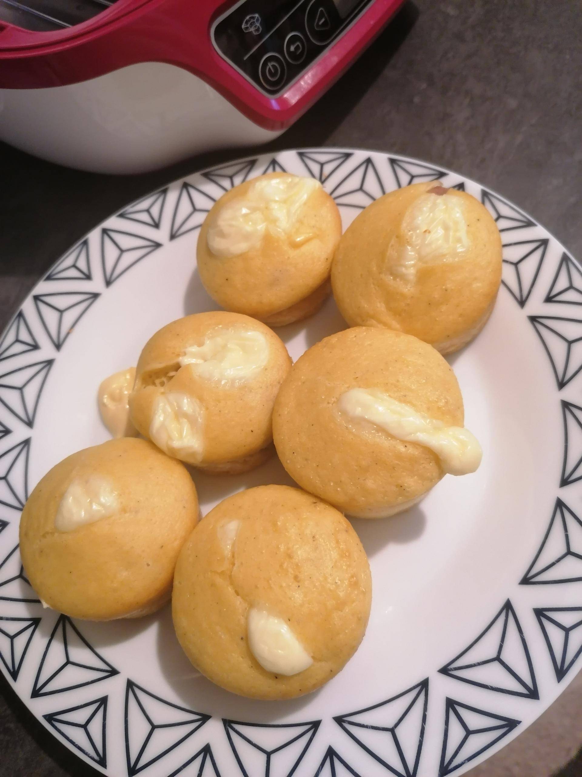 Muffins babybel vache kiri - Recette Cake Factory | Tefal