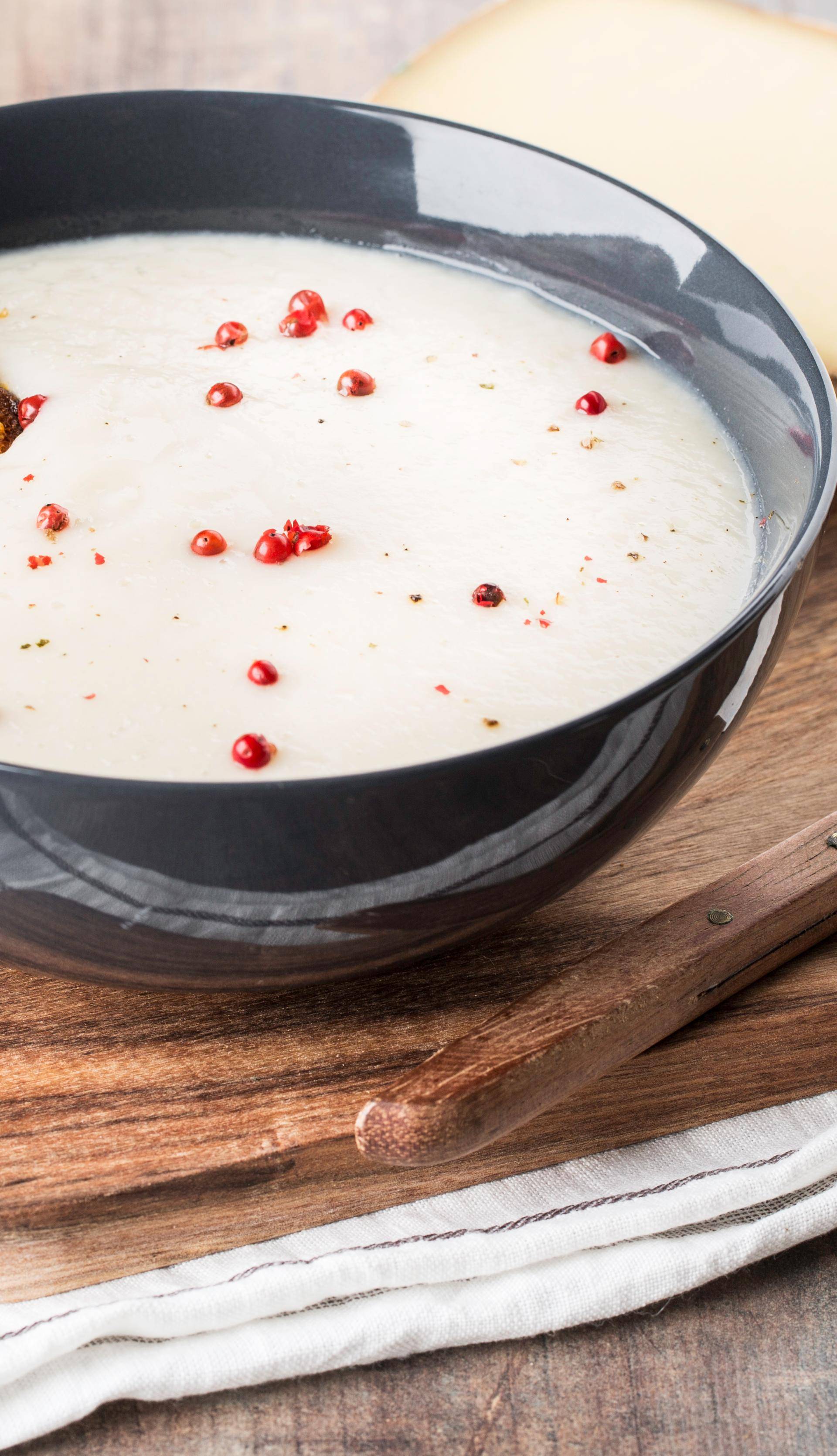Velouté de chou-fleur à la mimolette - Recette undefined | Tefal