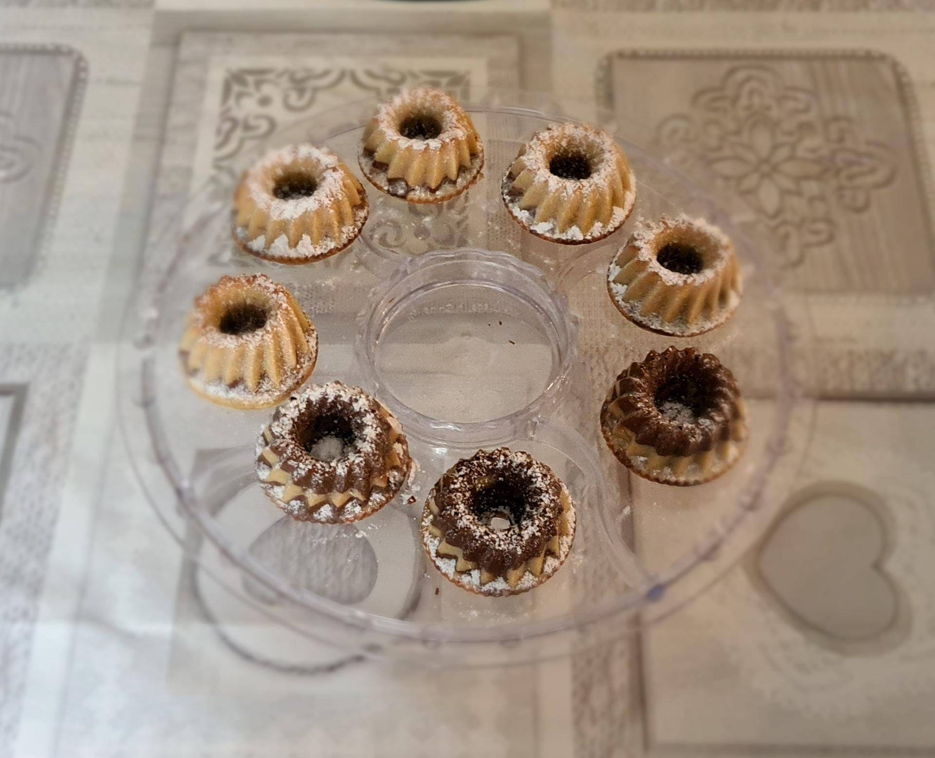 Kouglofs marbrés vanille et chocolat - Recette Cake Factory | Tefal