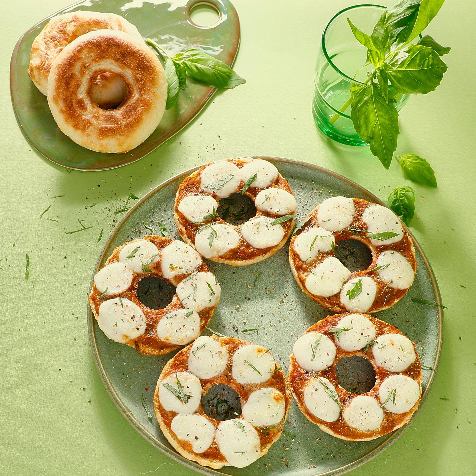 Pizza bagel - Recette Snack Collection MECHANICAL | Tefal