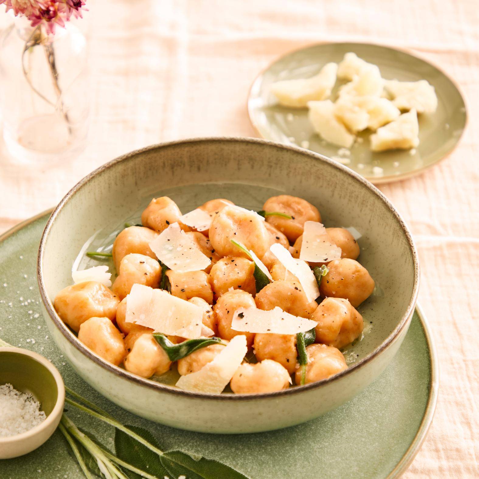 Gnocchis de patate douce au beurre de sauge - Recette Poêles et Casseroles | Tefal