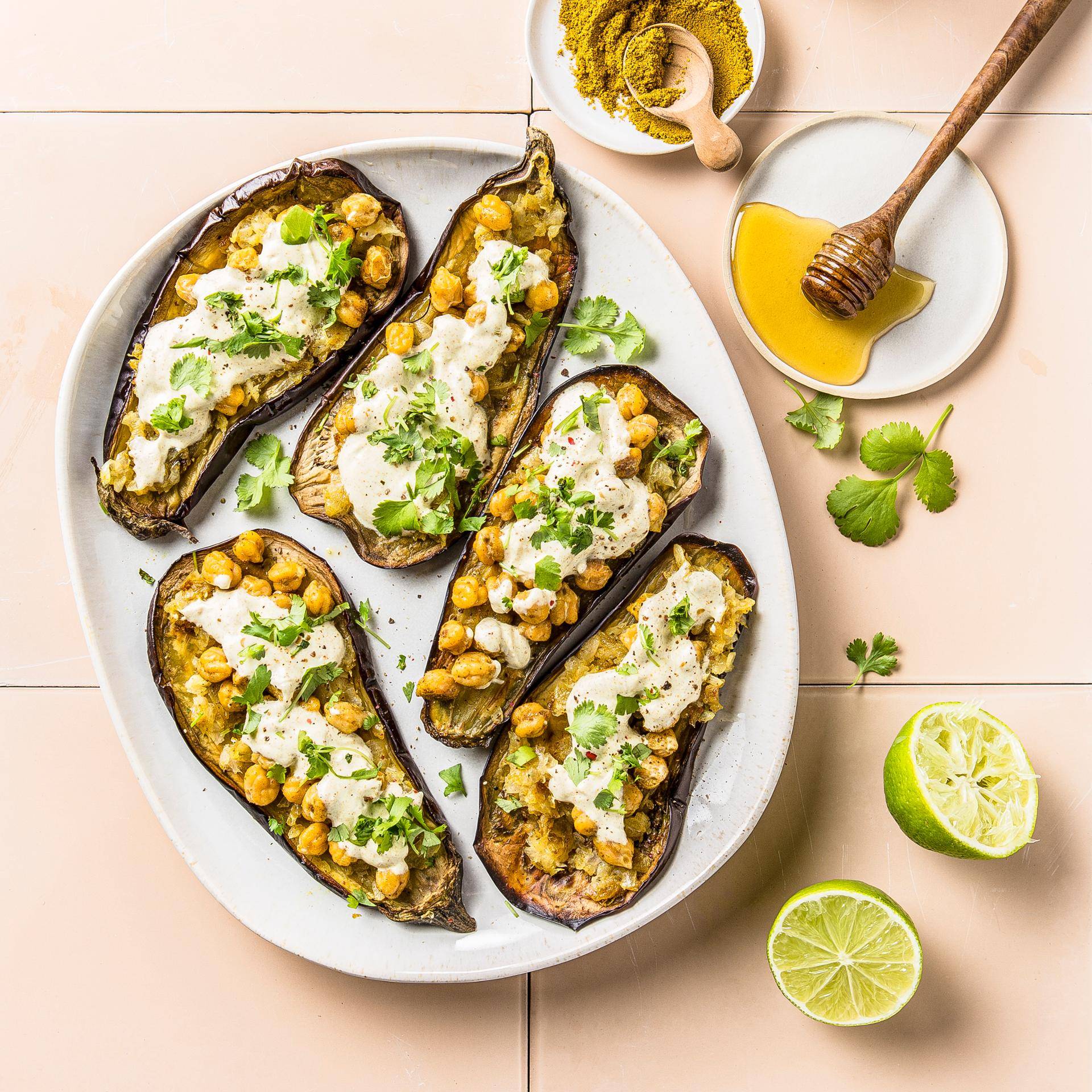 Aubergines rôties, sauce yaourt et curry - Recette Poêles et Casseroles | Tefal