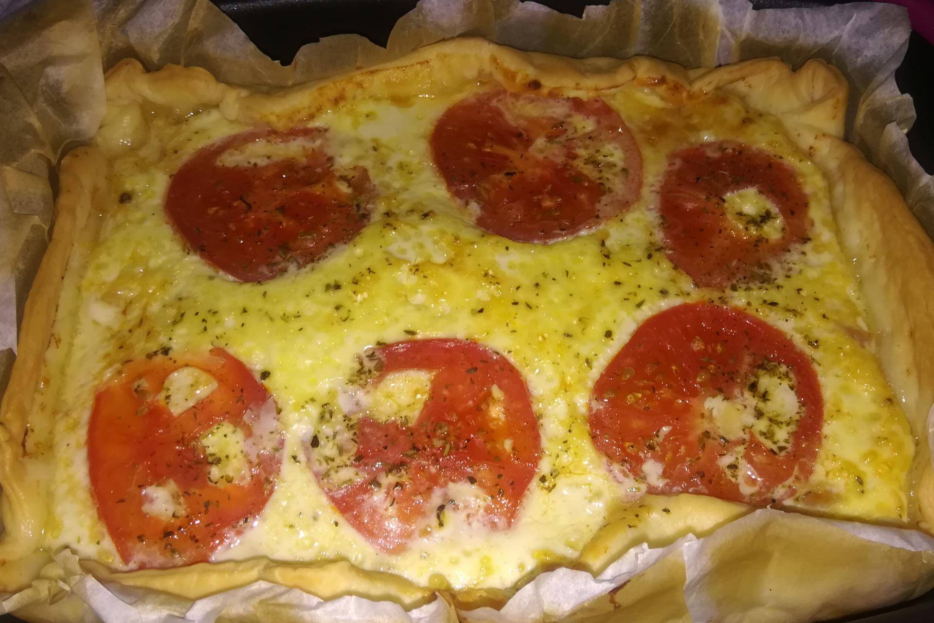 Quiche lardons tomates et herbes de Provence - Recette Cake Factory | Tefal