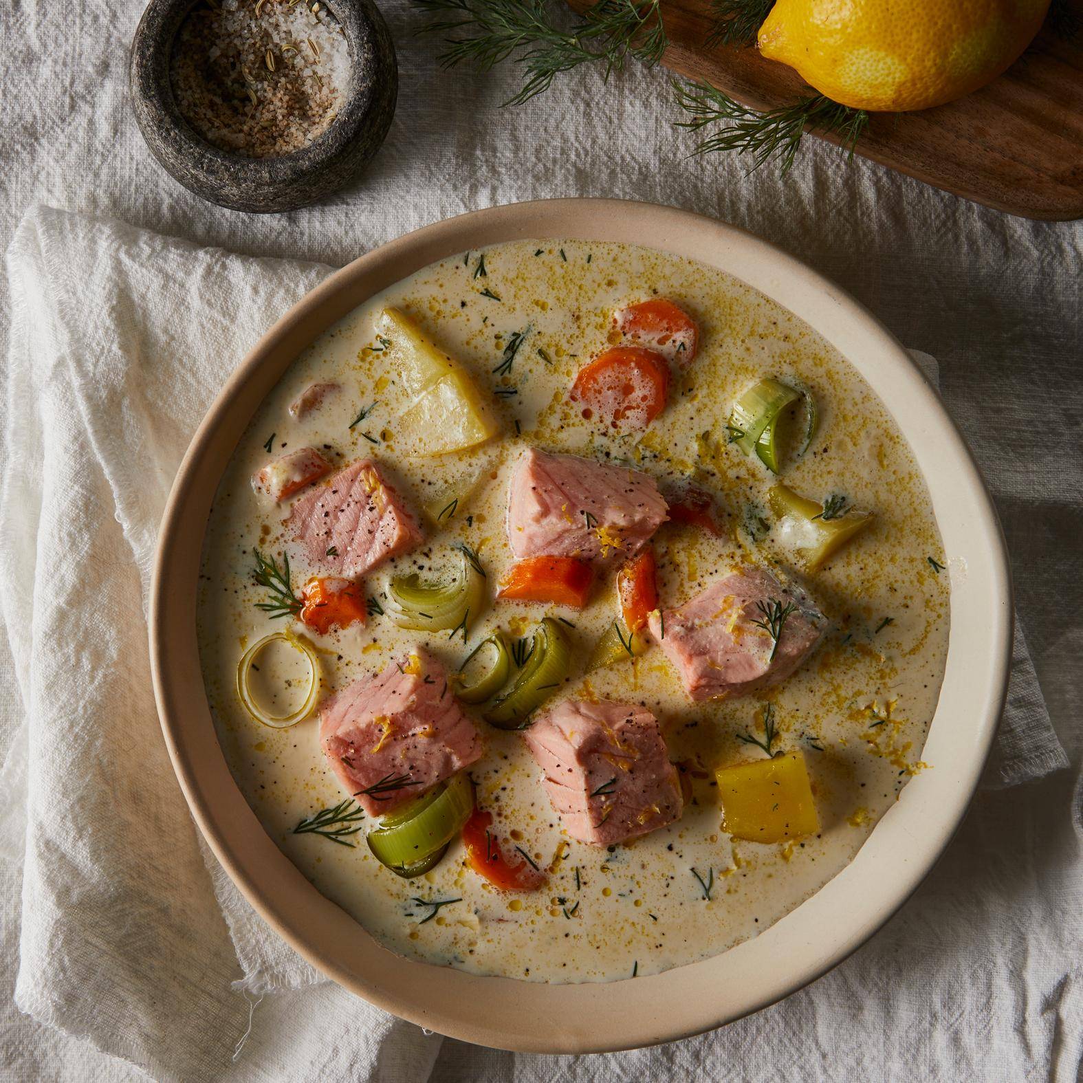 Soupe de saumon à la finlandaise - Recette Poêles et Casseroles | Tefal