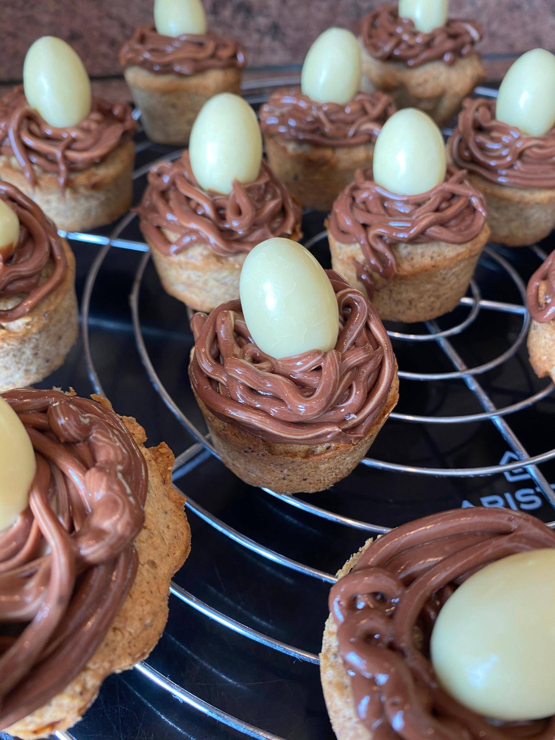 Petits nids de Pâques choco noisette - Recette Cake Factory | Tefal