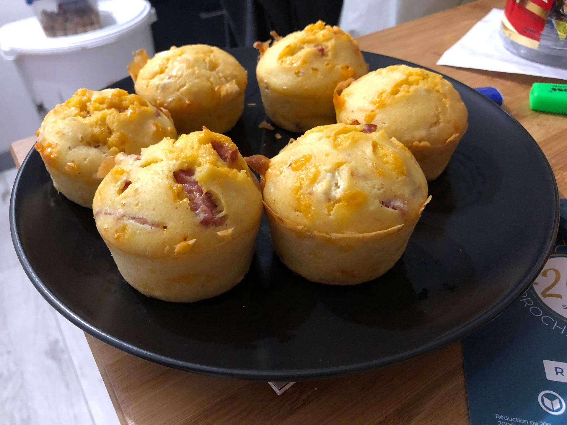 Muffins Lardon Féta Cheddar - Recette Cake Factory | Tefal