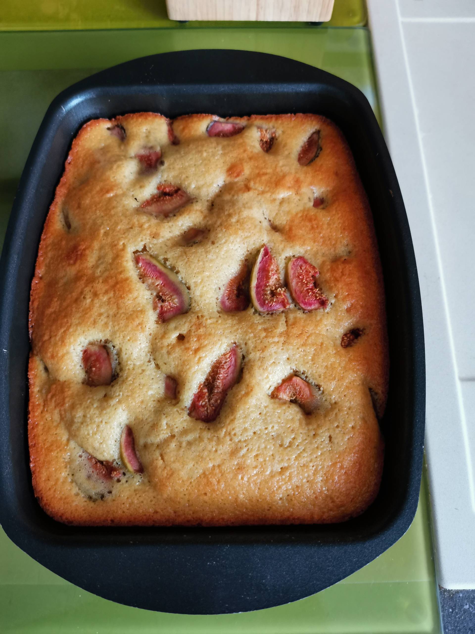 Gâteau moelleux aux figues fraîches - Recette Cake Factory | Tefal