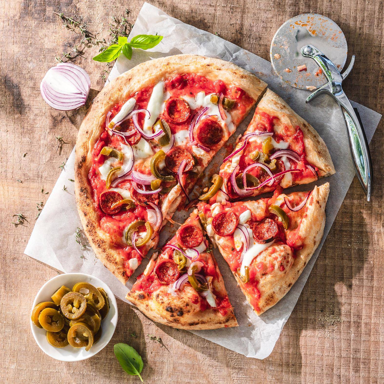 Spicy pepperoni pizza - Recette Pizza Pronto | Tefal