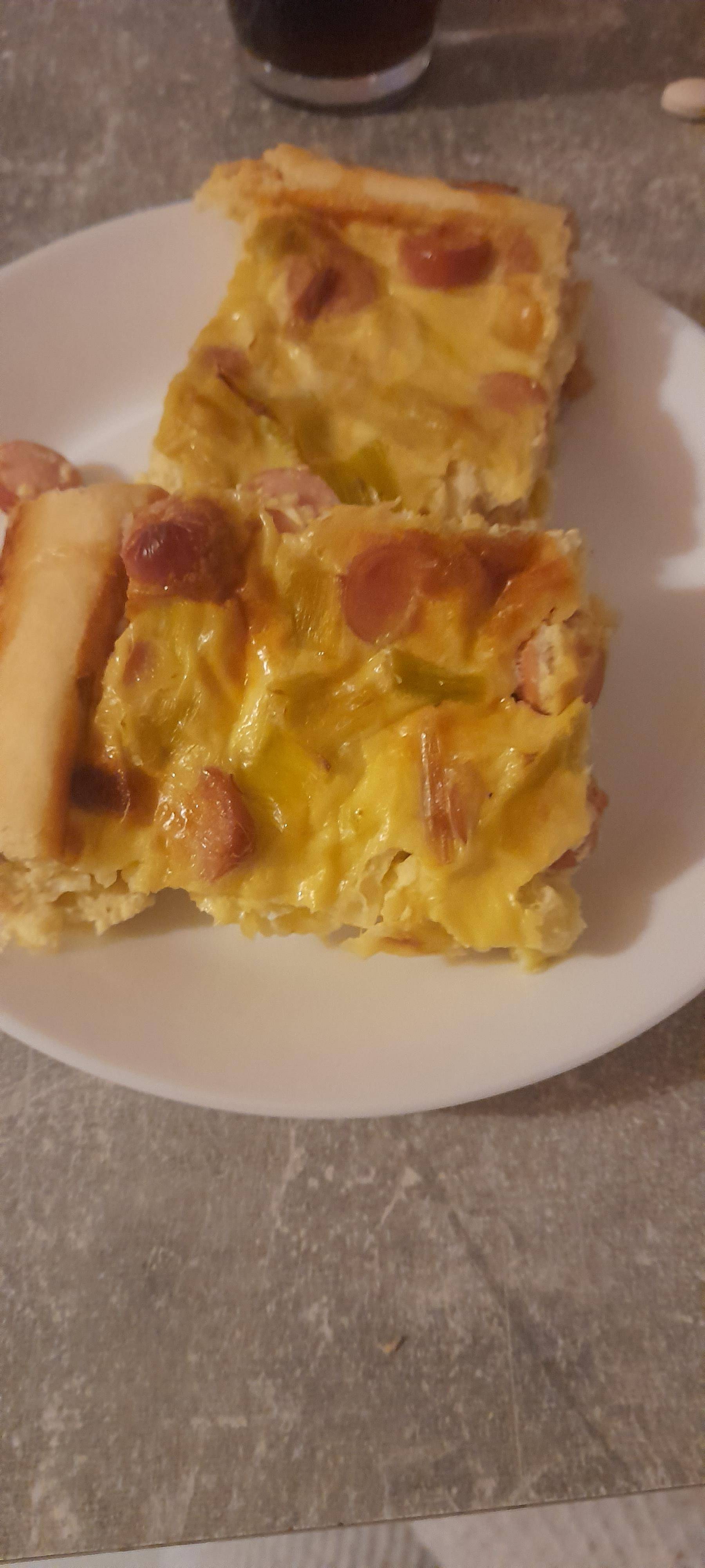 Délicieuse quiche aux poireaux saucisses - Recette Cake Factory | Tefal