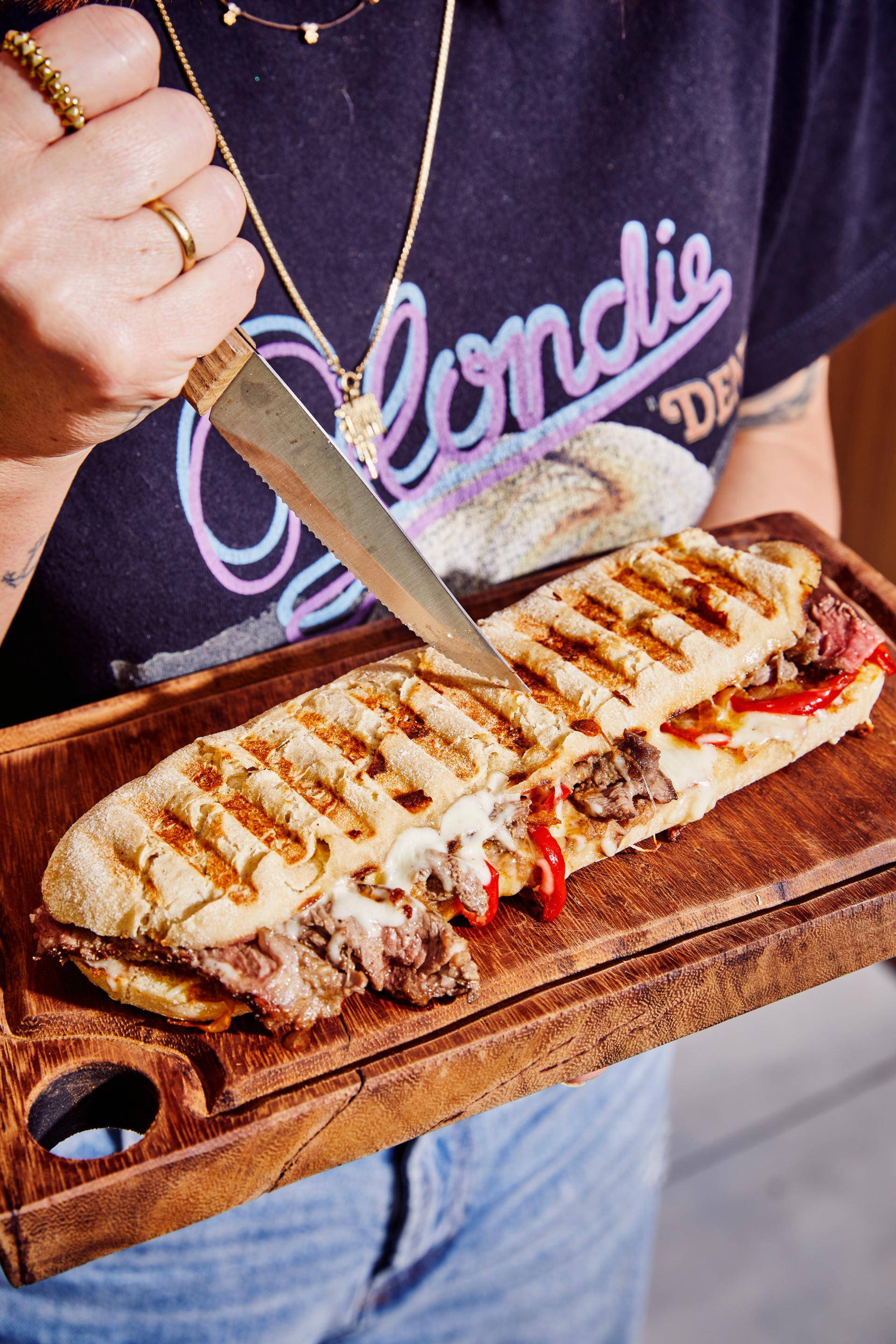 Cheese steak panini par Sofie Dumont - Recette OptiGrill + | Tefal