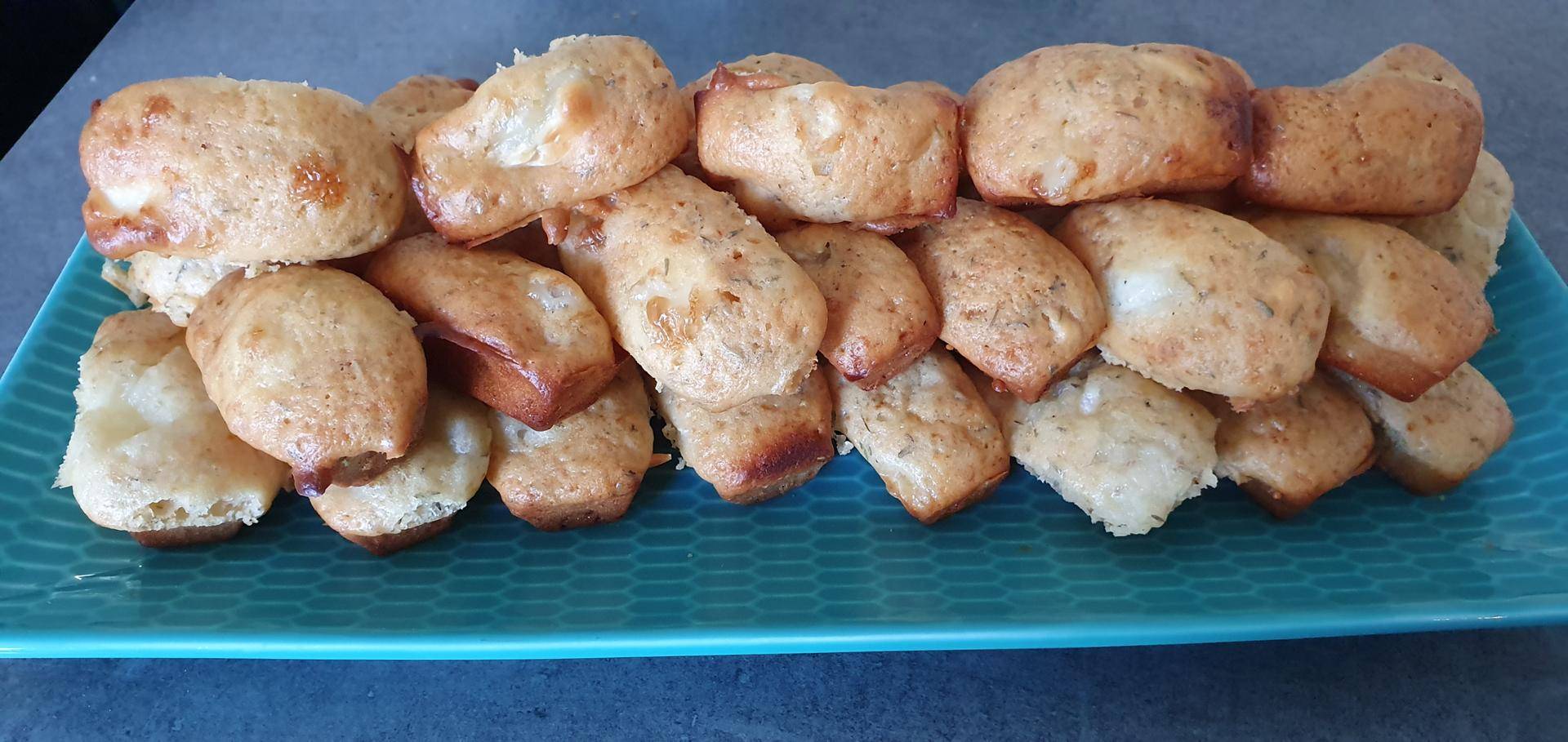 Minni cake apéro chevre miel et thym - Recette Cake Factory | Tefal