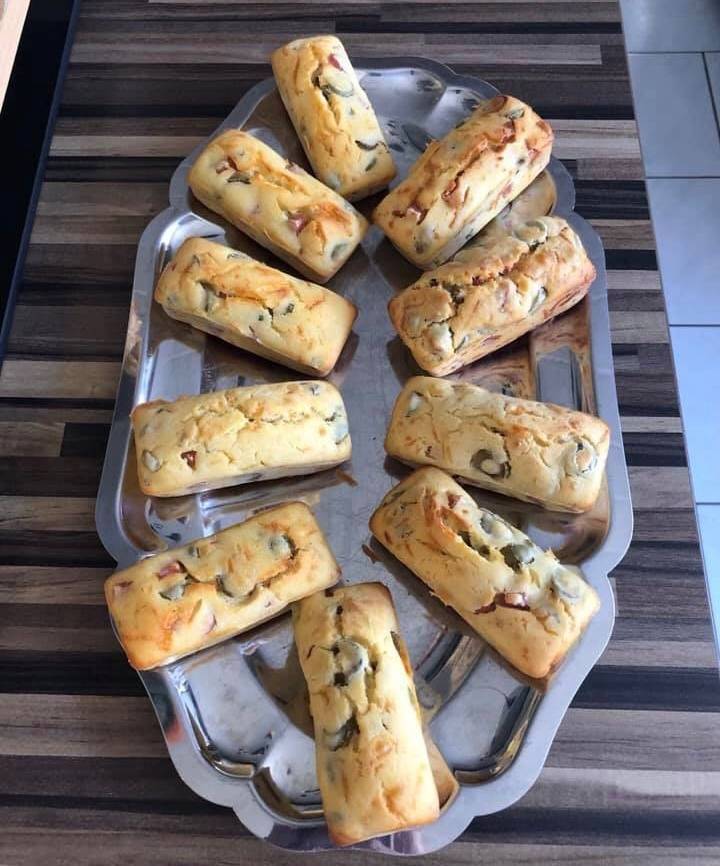 Cakes salés jambon olives et emmental - Recette Cake Factory | Tefal