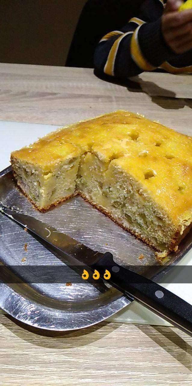 Gâteau a la rhubarbe moelleux - Recette Cake Factory | Tefal