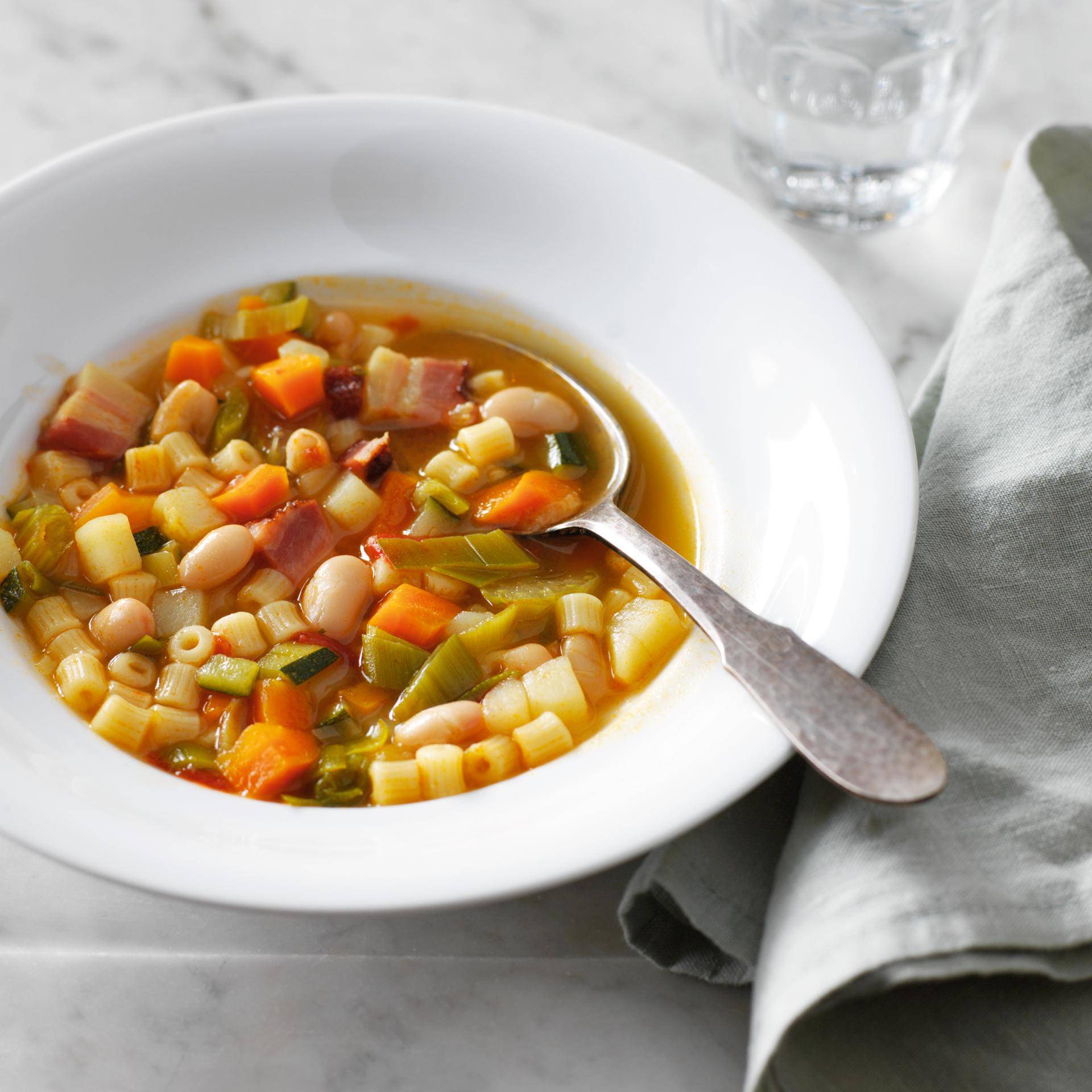 Minestrone de légumes au lard fumé - Recette Balance de cuisine | Tefal