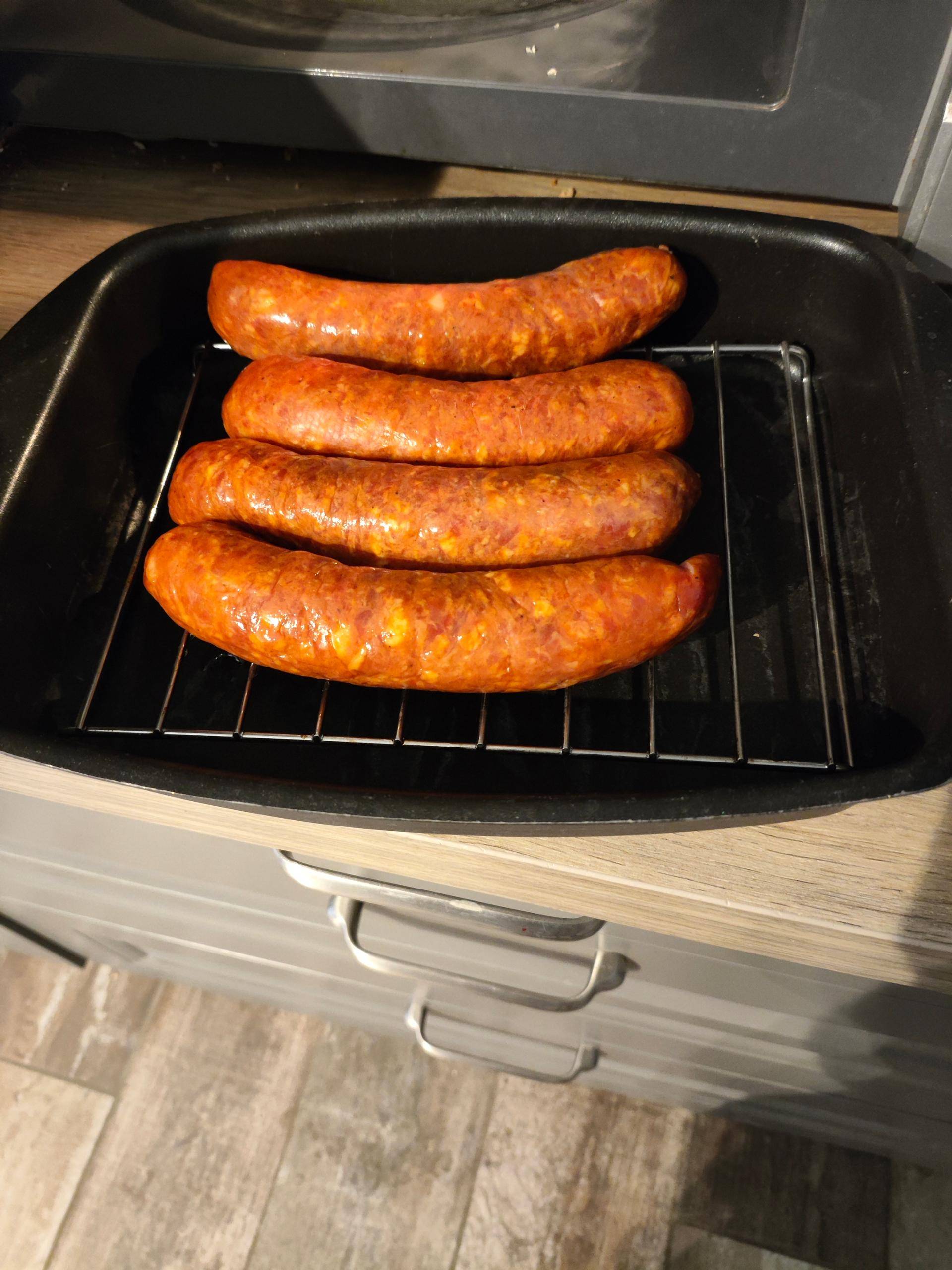 Saucisses fumées - Recette Cake Factory | Tefal