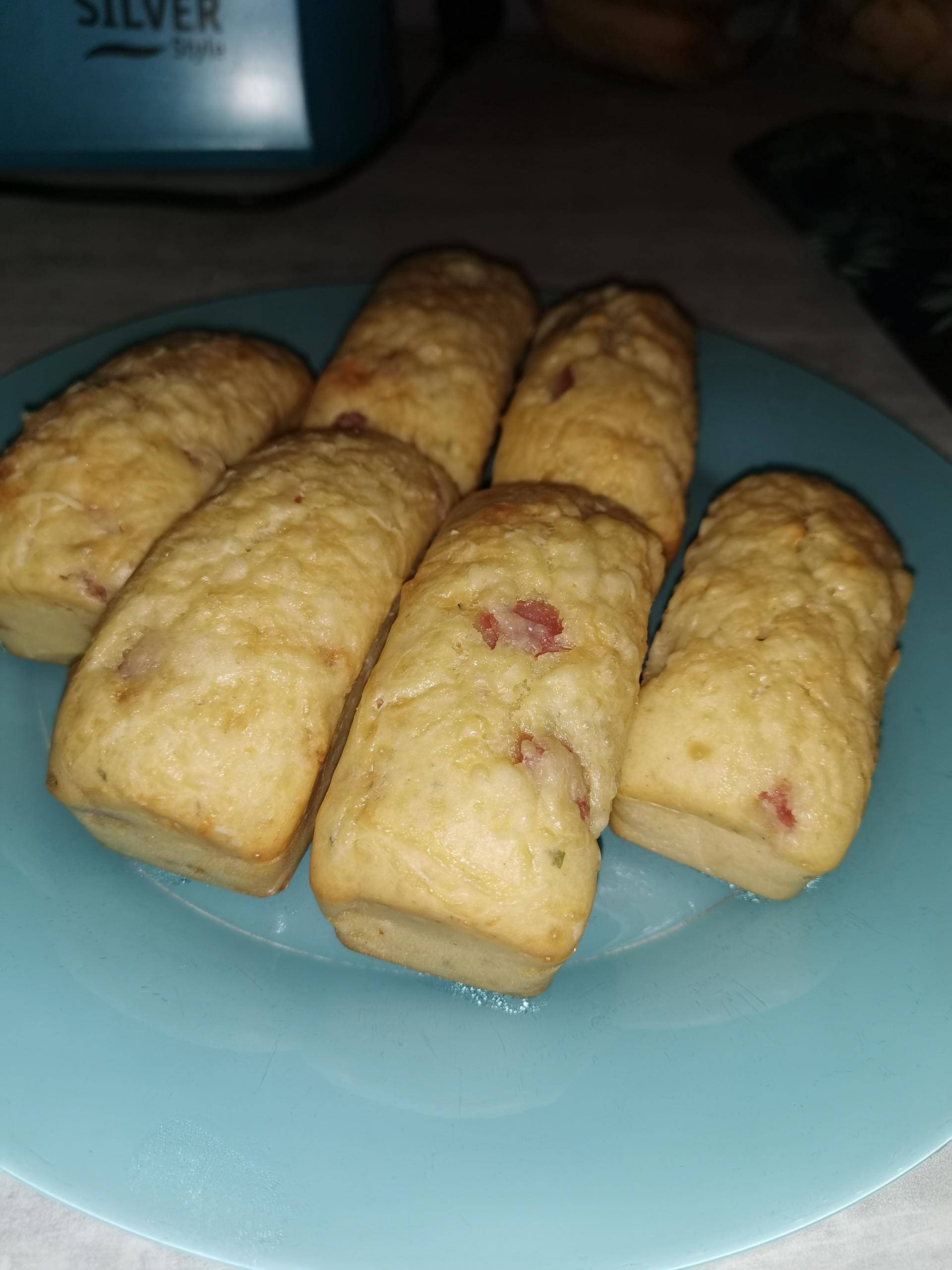 Cakes salés jambon boursin gruyère - Recette Cake Factory | Tefal