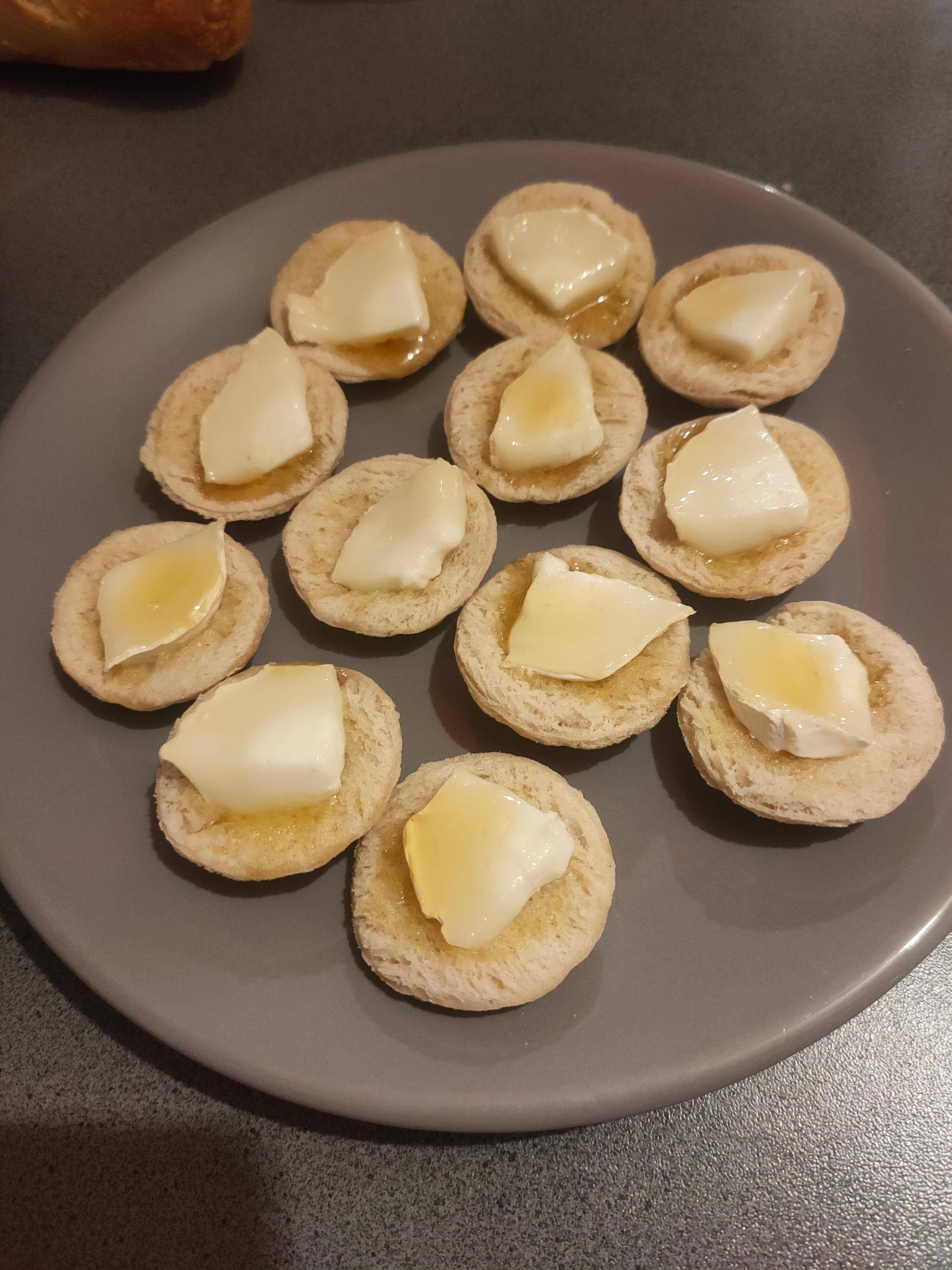Toast chèvre miel - Recette Cake Factory | Tefal