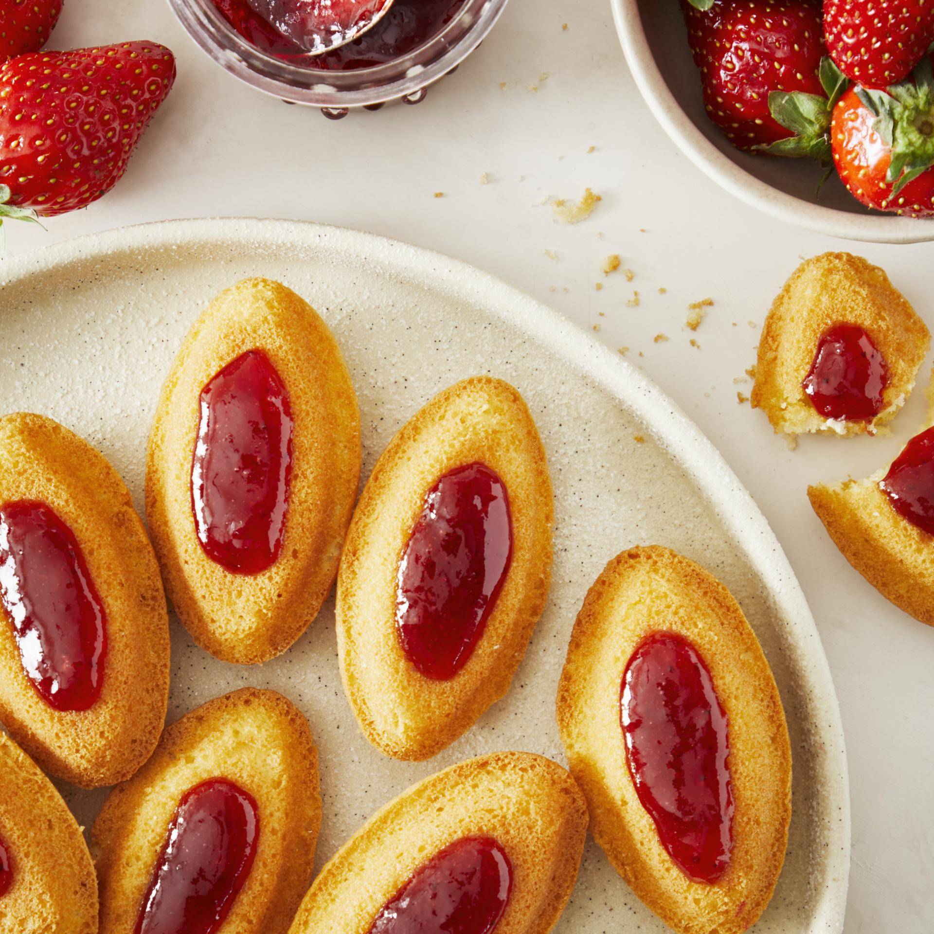 Barquettes à la fraise - Recette Moules à gâteaux | Tefal