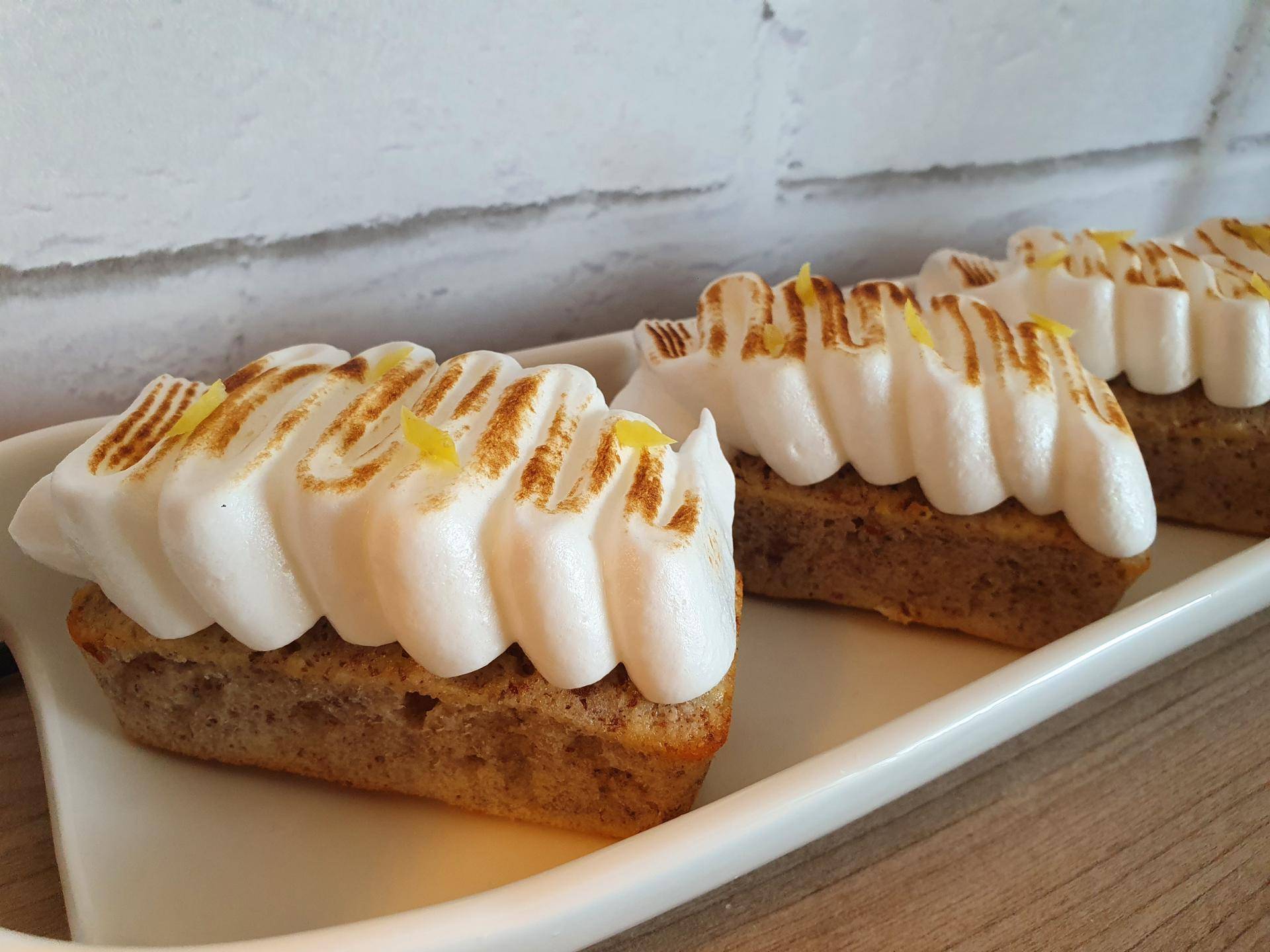 Financiers Amandes, Pécans, citron, façon meringués - Recette Cake Factory | Tefal