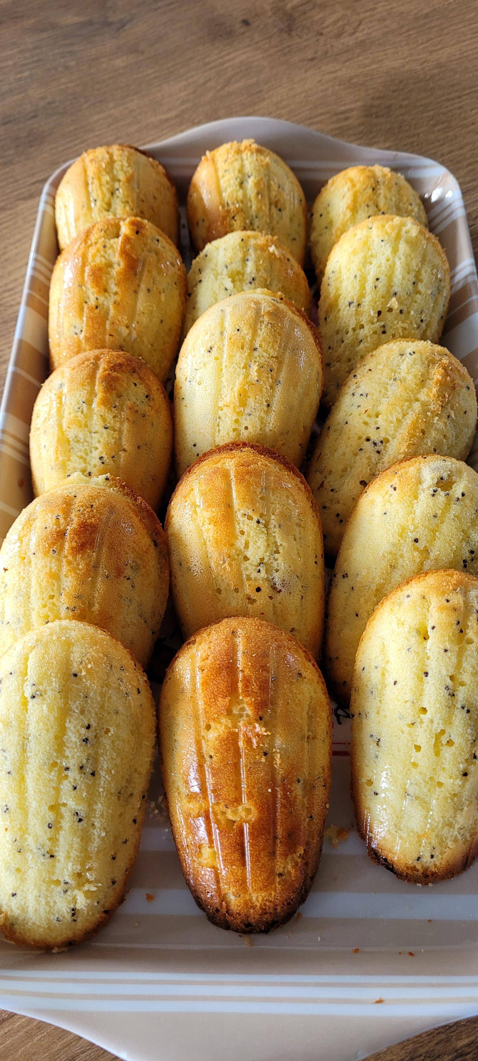 Madeleines au citron et graines de pavot - Recette Cake Factory | Tefal