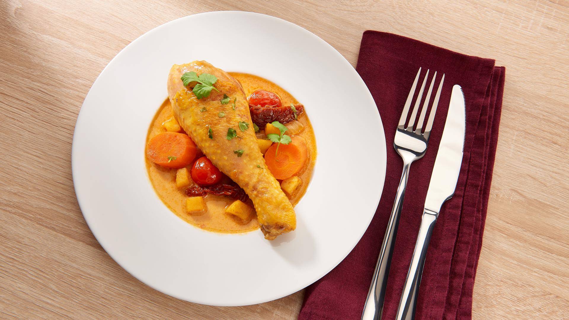 Poulet au curry et à la tomate - Recette Poêles et Casseroles | Tefal