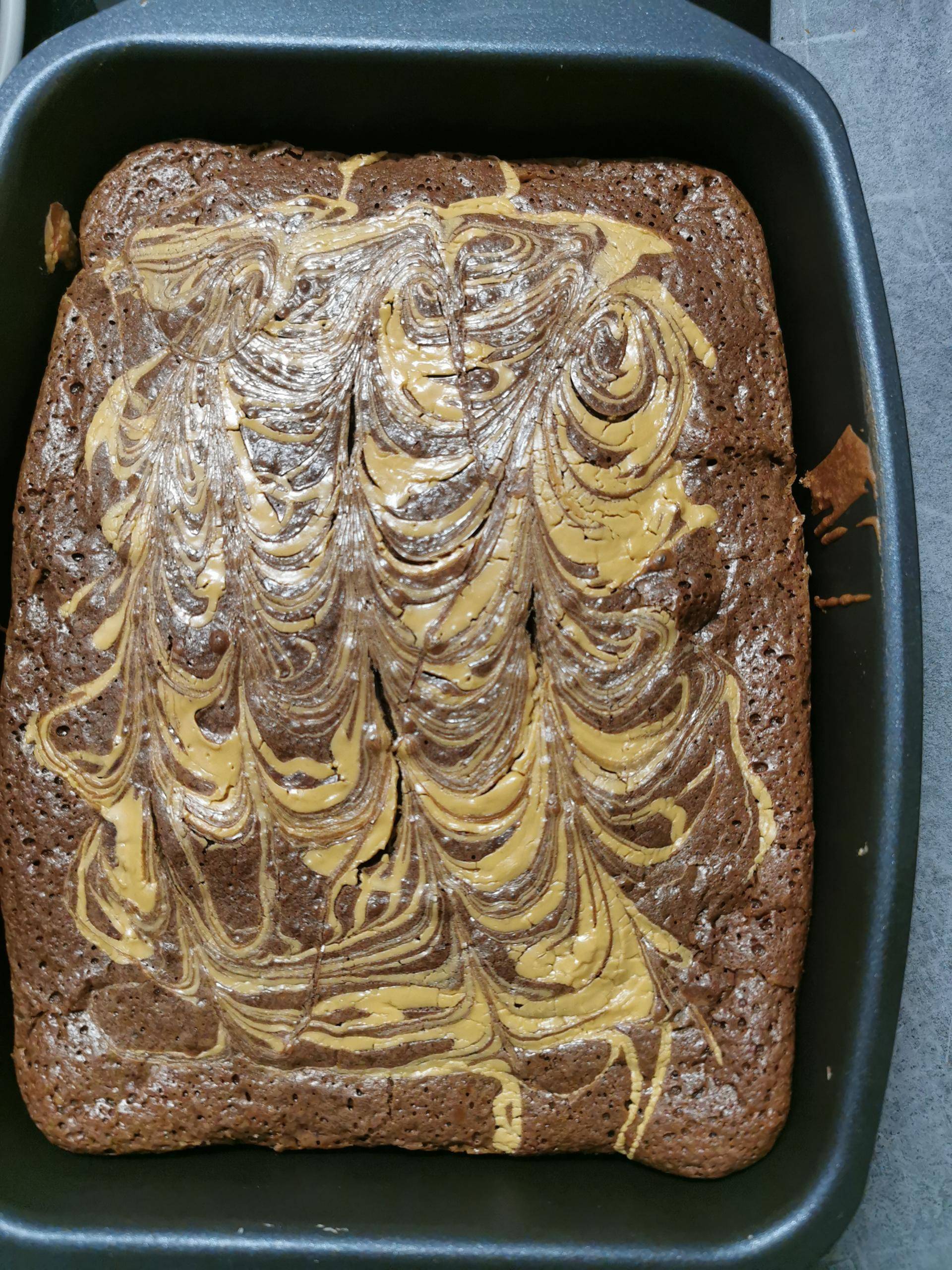 Brownie au beurre de cacahouète - Recette Cake Factory Délices | Tefal
