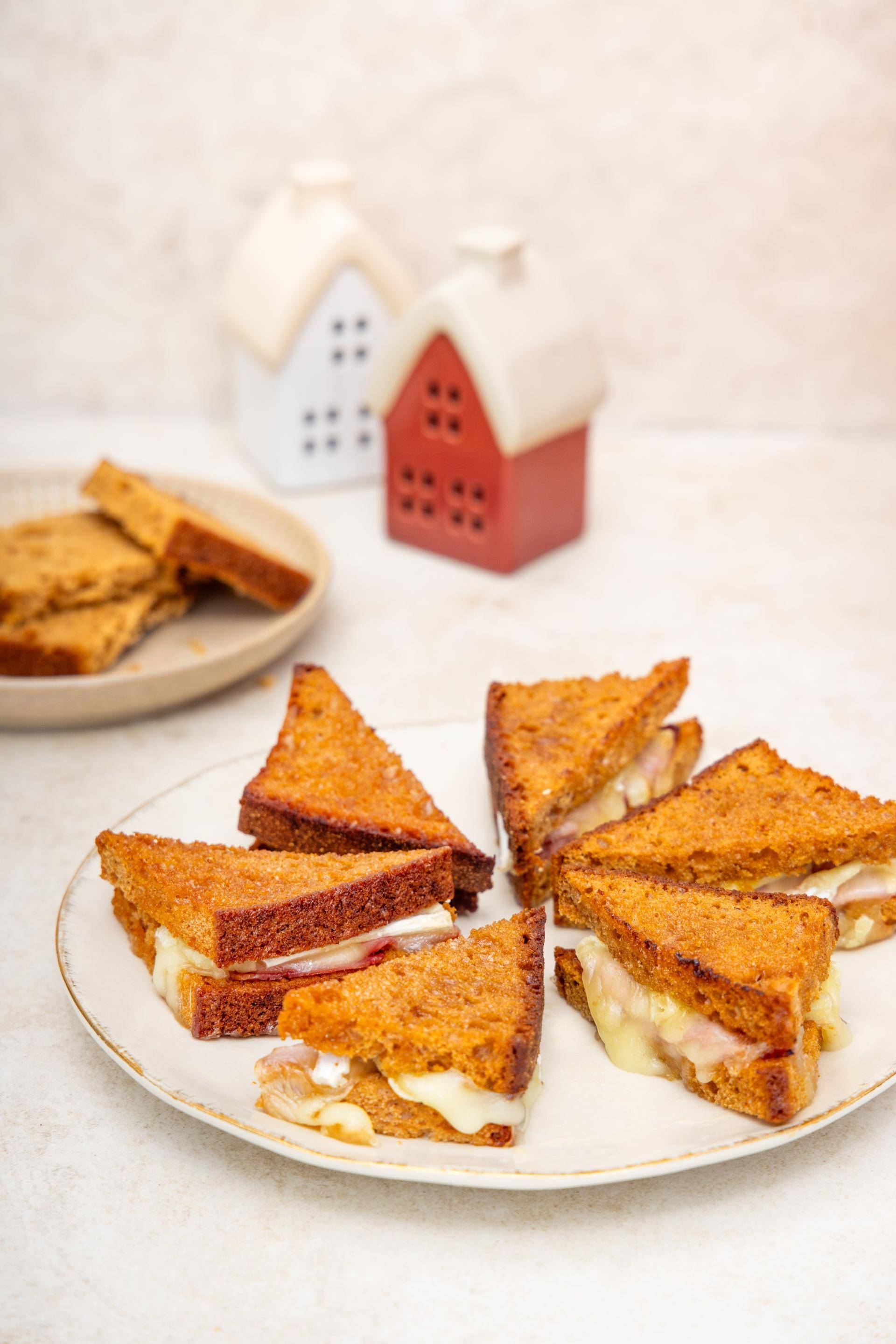 Croque pain d’épices, jambon et reblochon - Recette | Tefal