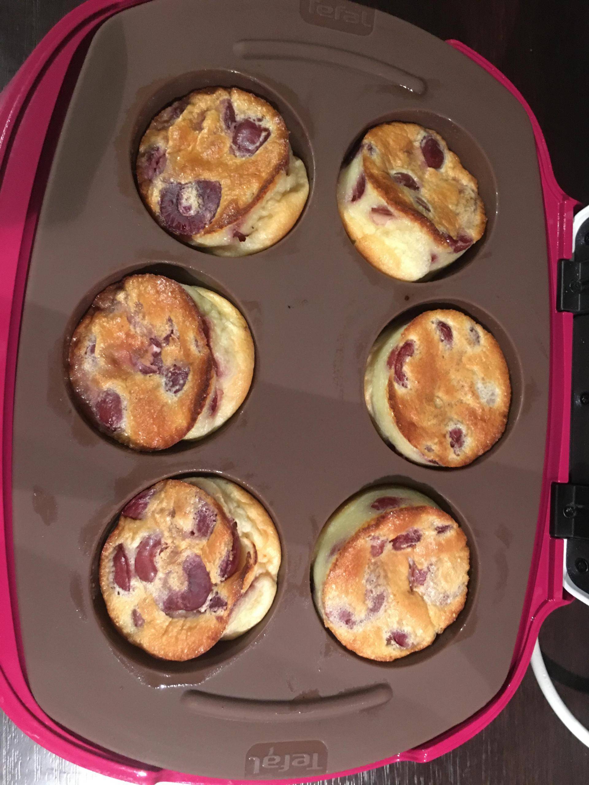 Clafoutis aux cerises en individuel - Recette Cake Factory | Tefal