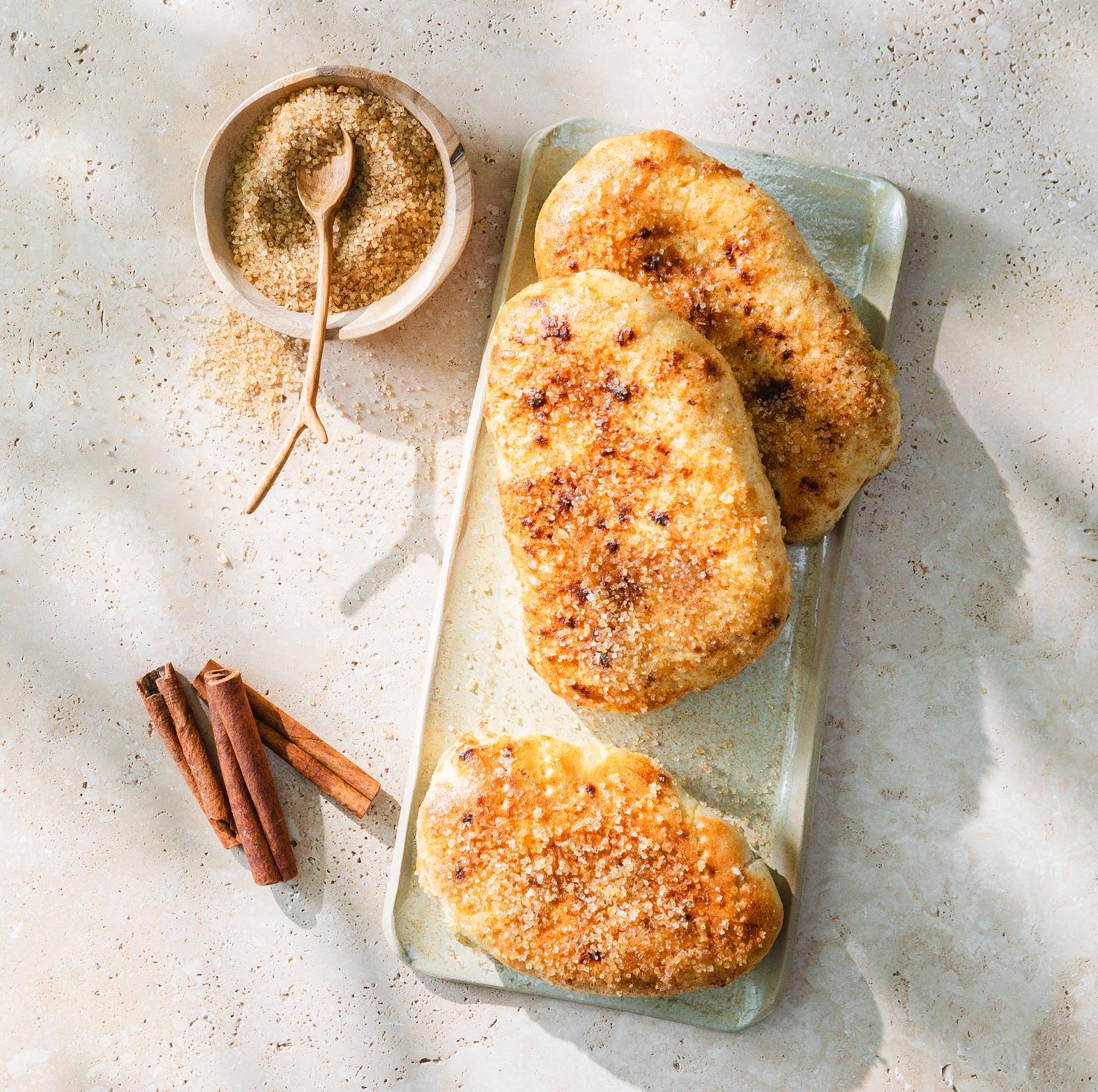 Cinnamon and sugar beaver tails - Recette Pizza Pronto | Tefal