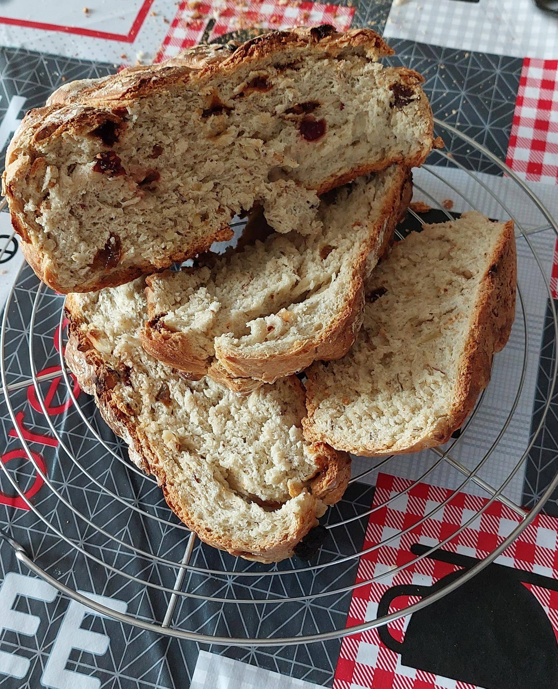 Boule de pain sportif croustillant - Recette Cake Factory Délices | Tefal